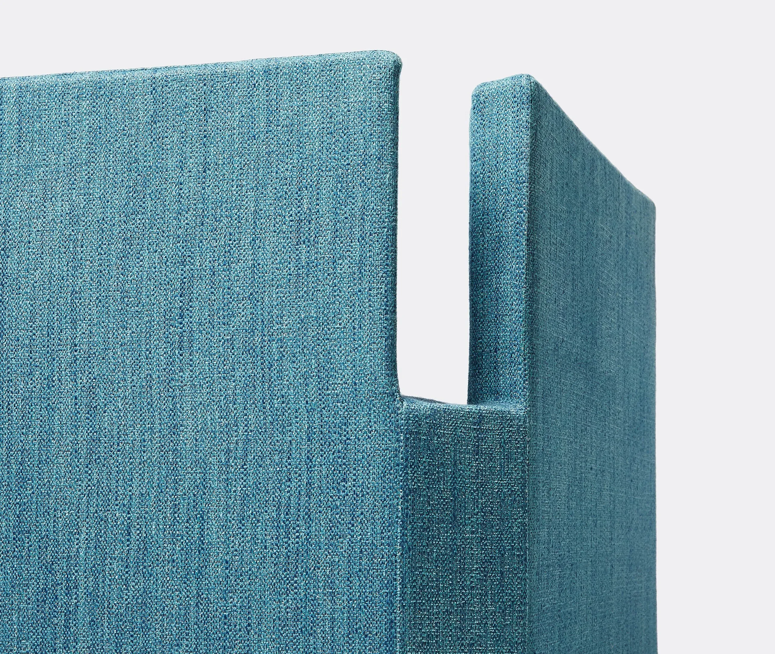 P5 Dudotta Armchair - Ocean, Mixed Linen