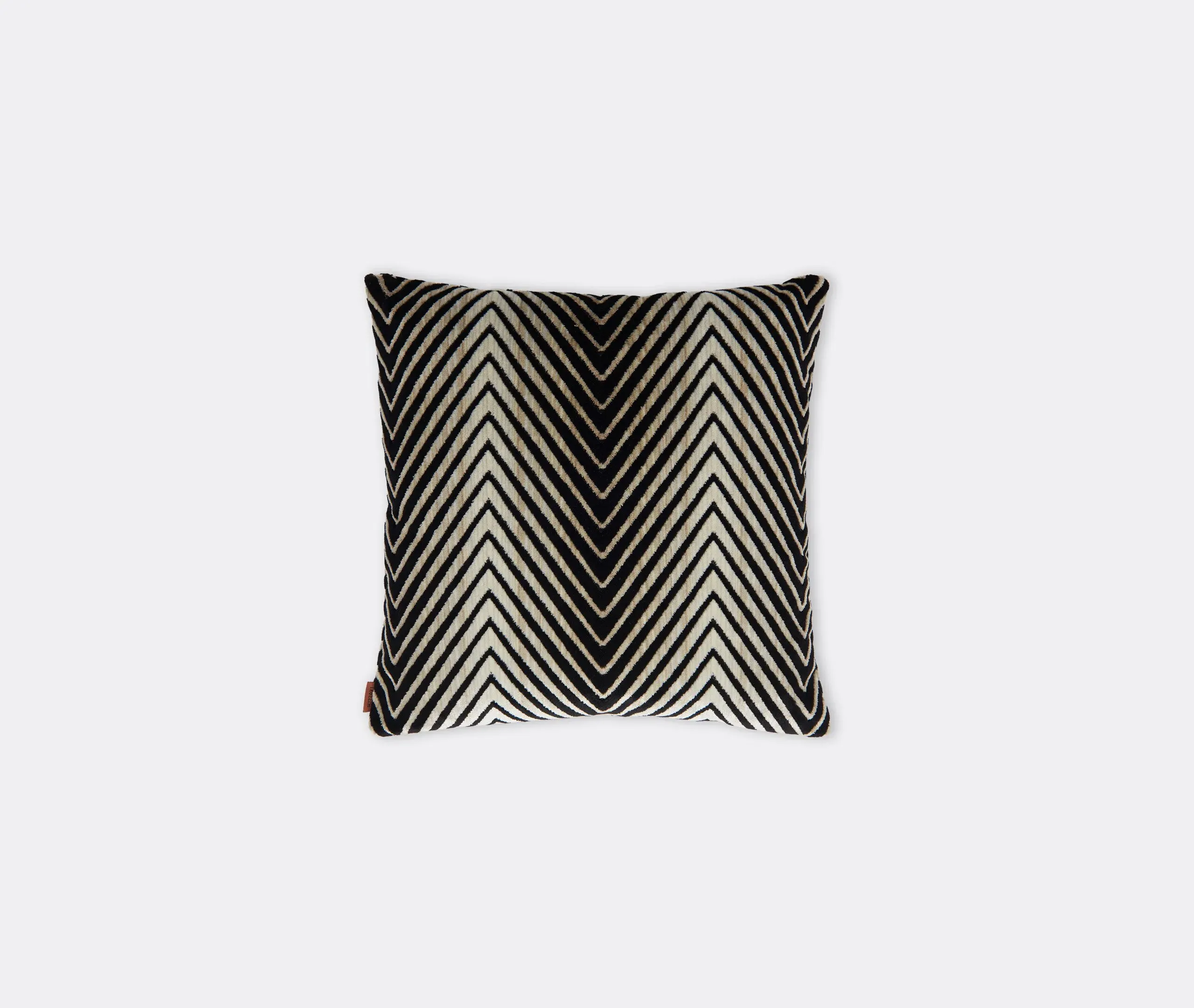 Small Cushion with Zigzag Print - Black image