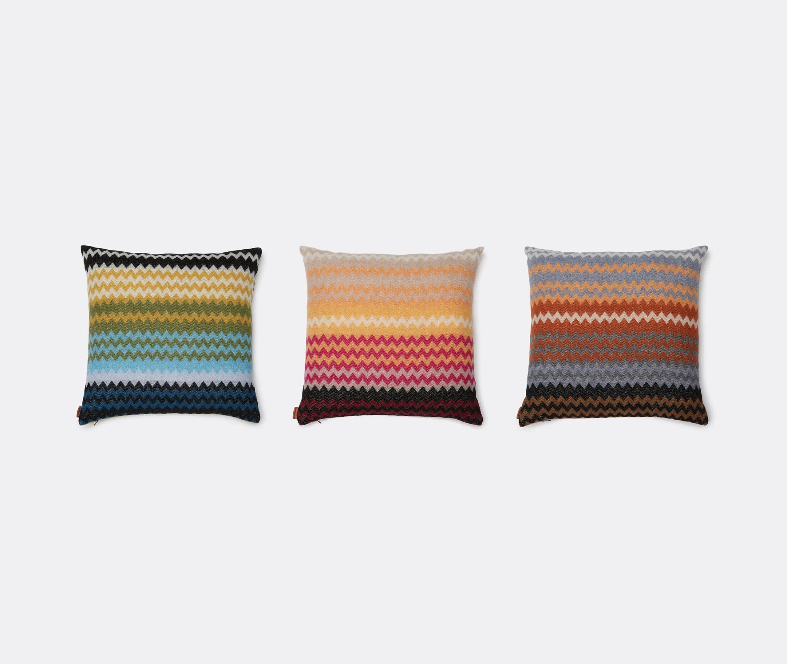 Square Cushion with Uniform Zigzags - Blue