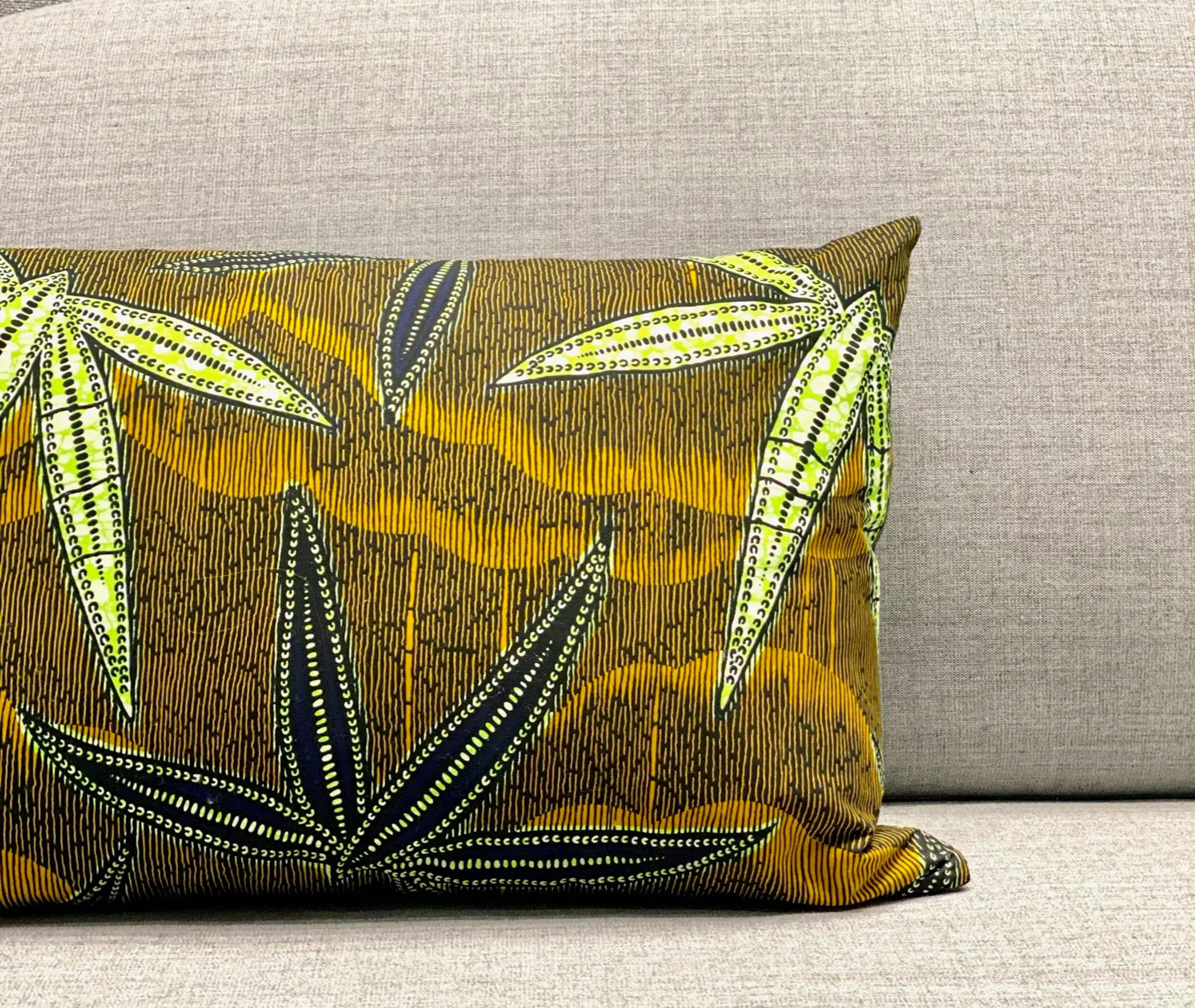 Aloe Vera Pattern Cushion - Multicolor, Cotton
