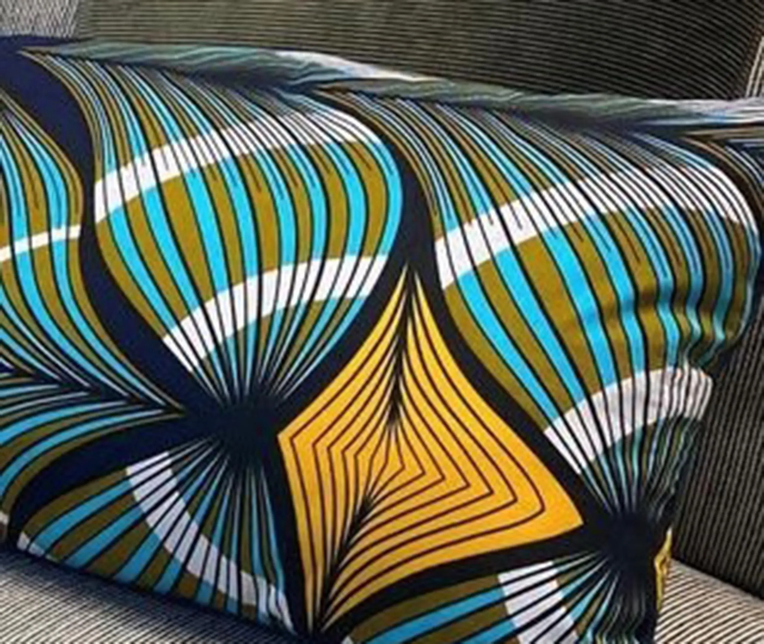 Iki Intertwined Cushion - Multicolor, Cotton Wax