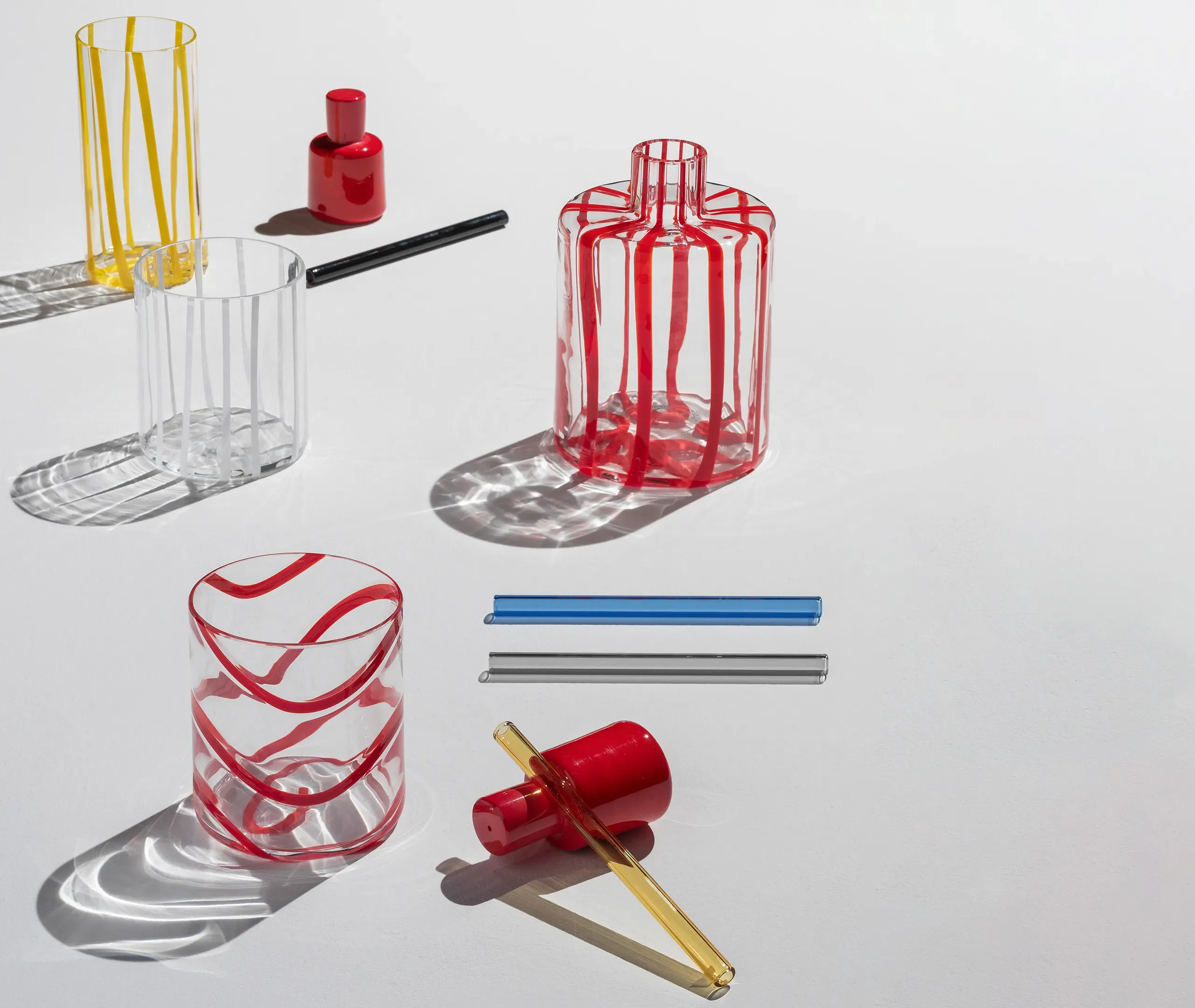 Cyrcus Tumbler Glass - White