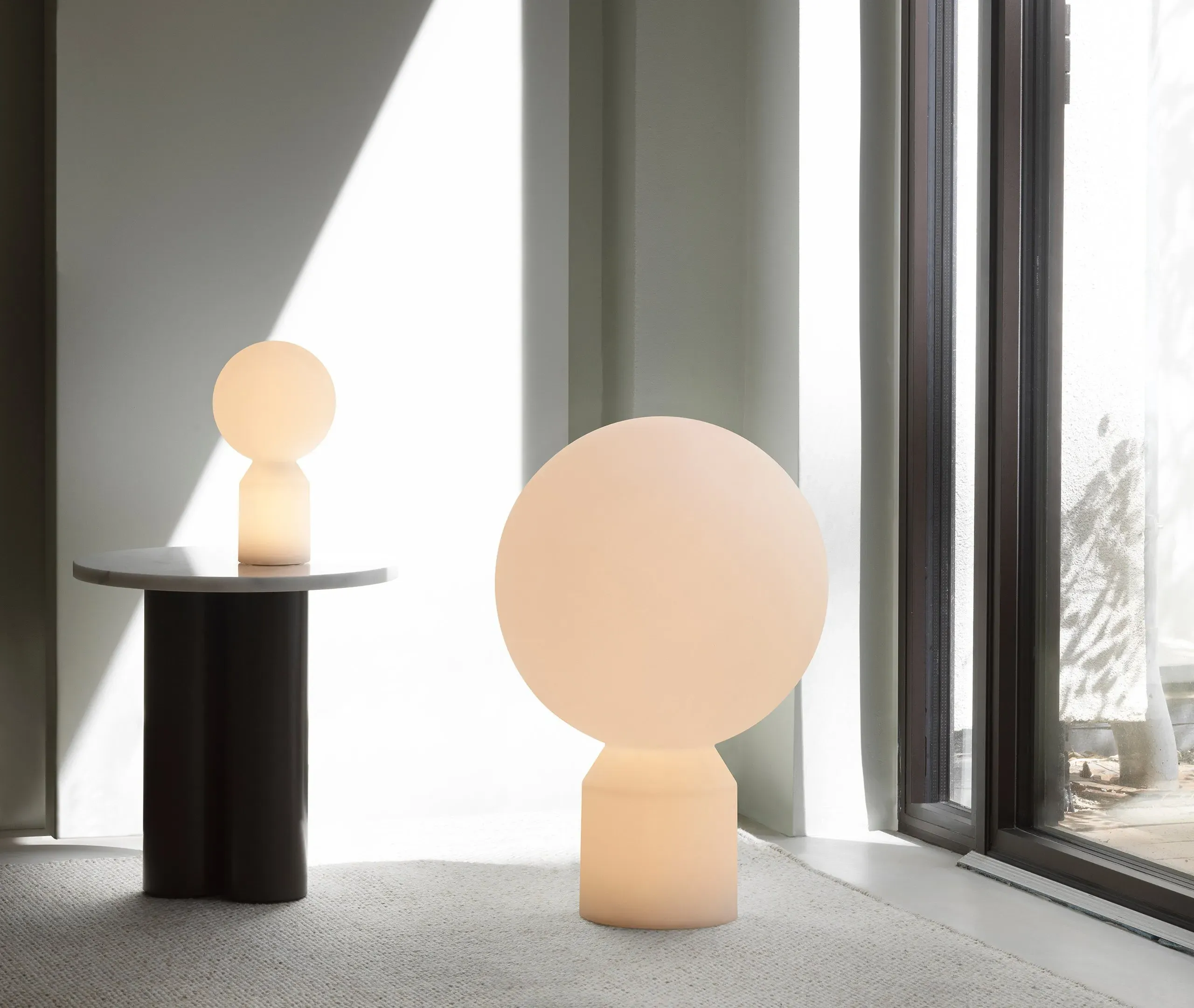 Large Table Lamp with Battery Power - White