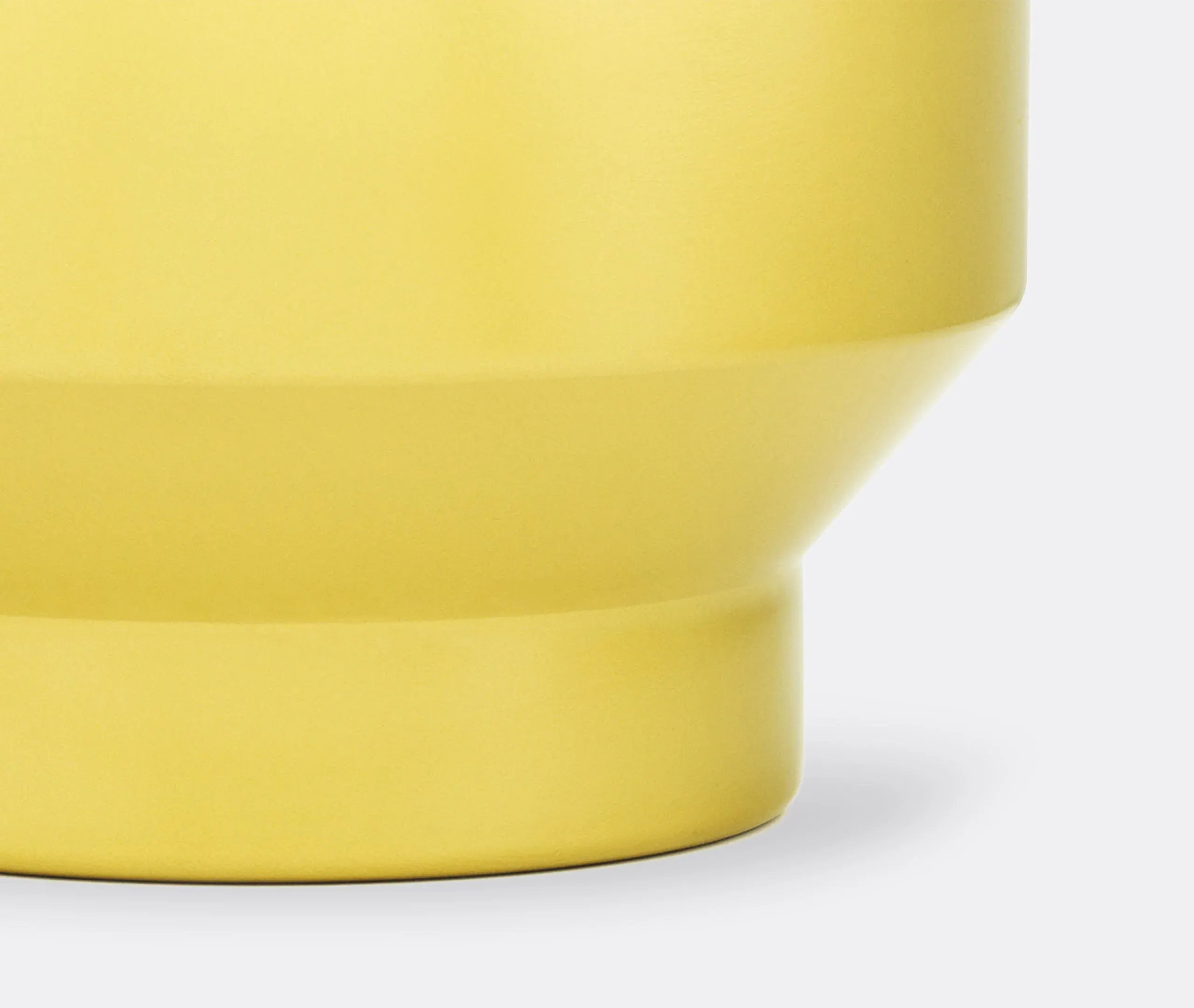 Meta Medium Bowl - Gold, Aluminium