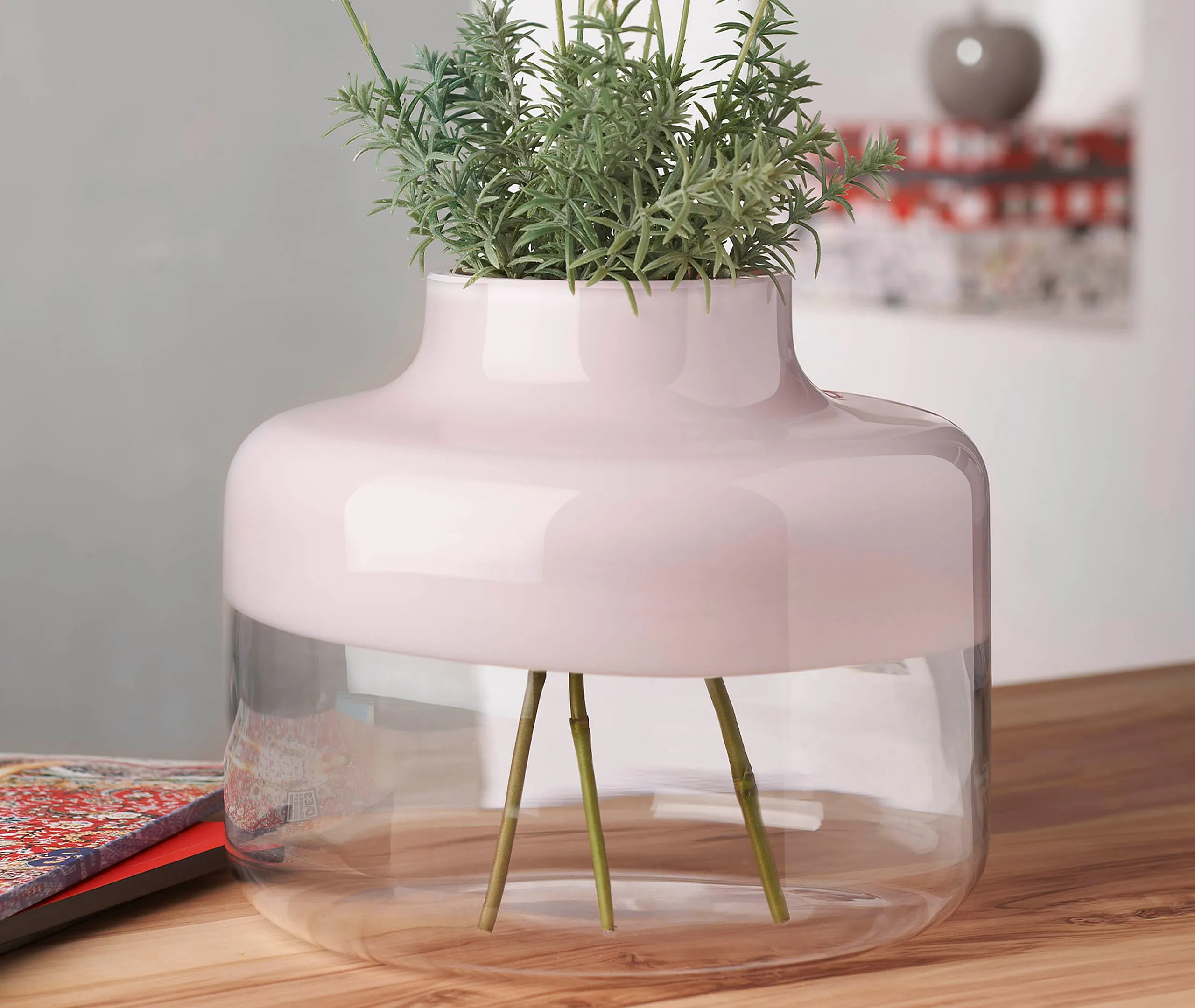 Large Magnolia Vase - Pink, Lead-Free Crystal