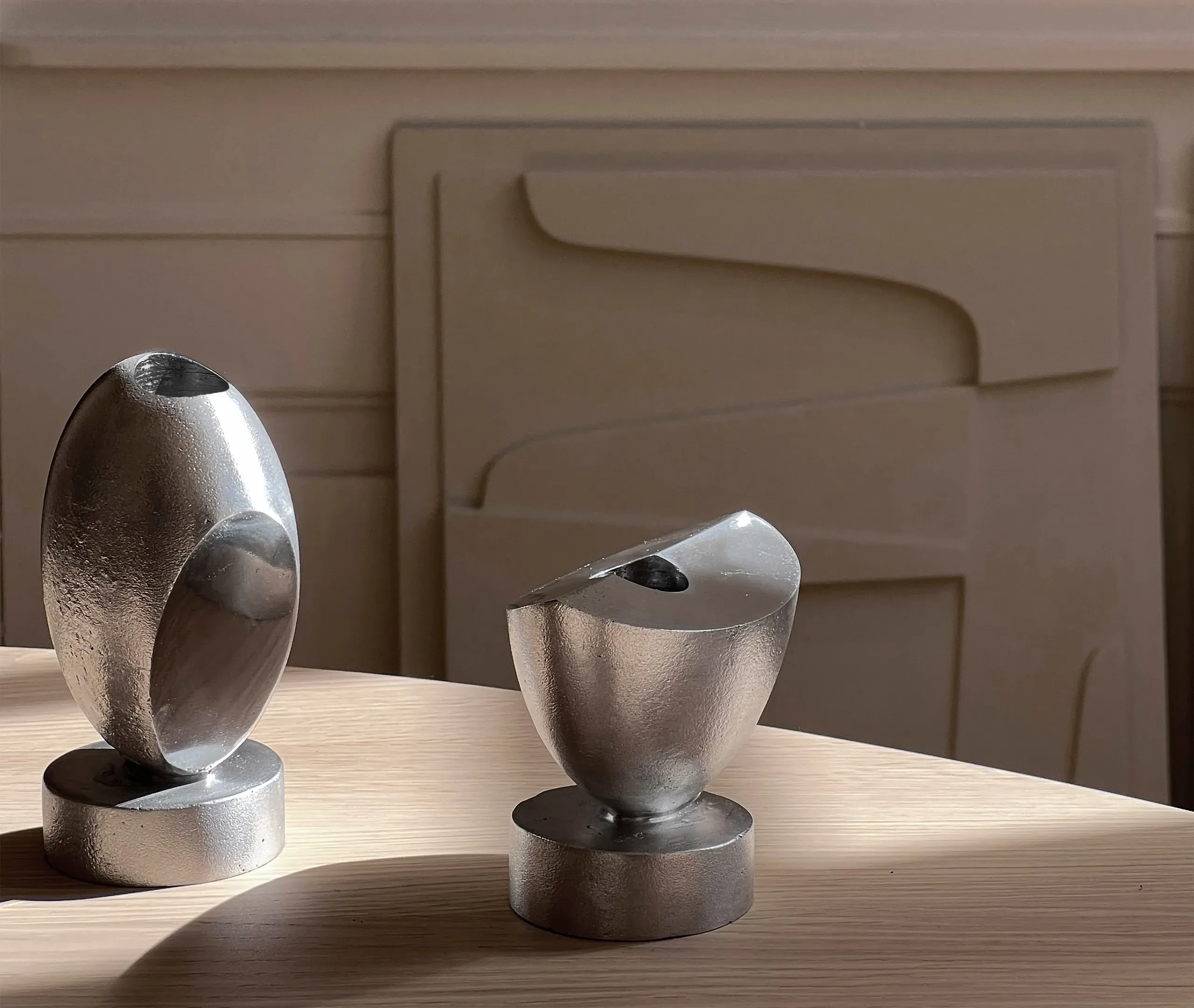 Poise Horizontal Candle Holder - Silver, Aluminum