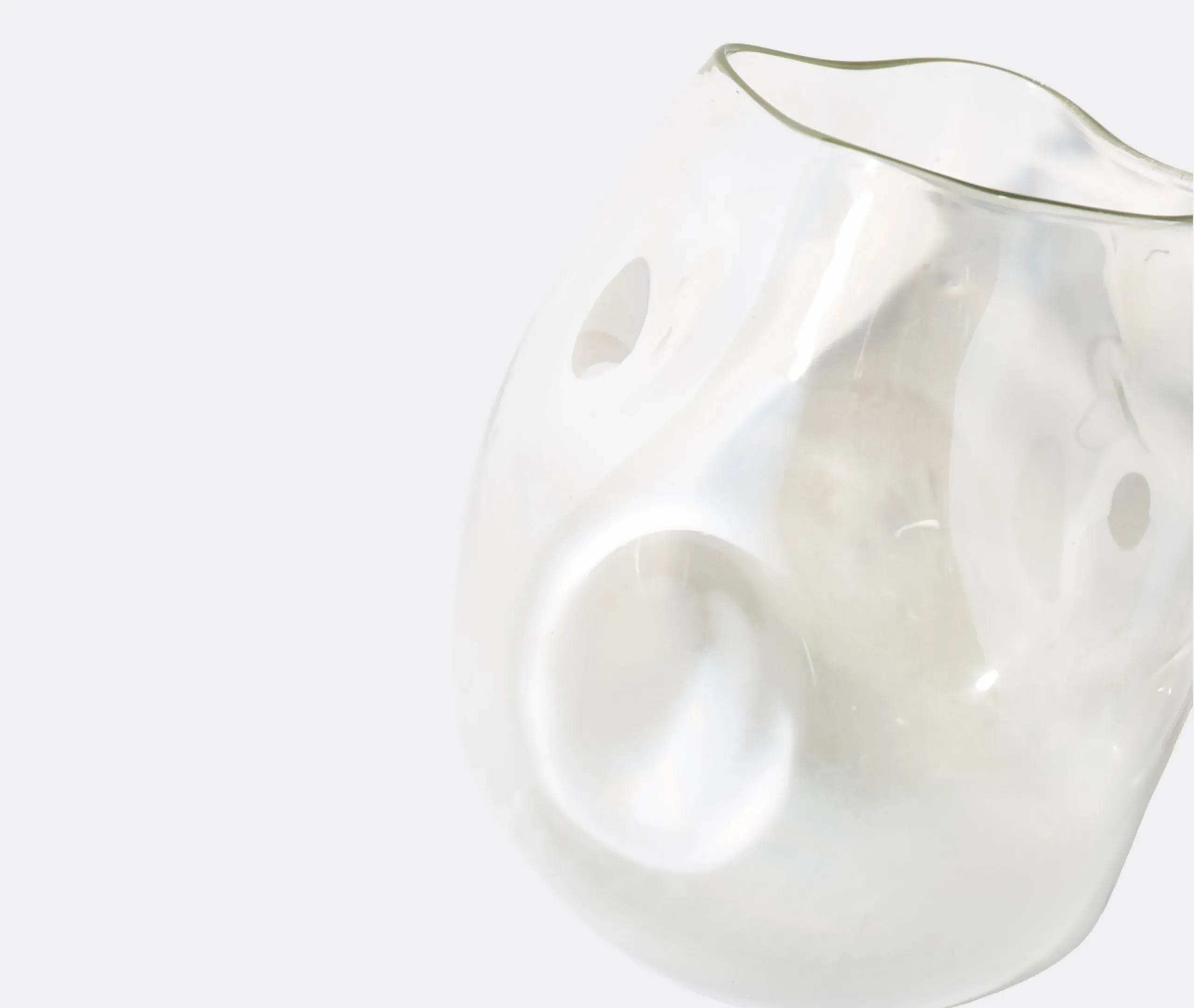 Collision Vase with Pearl Finish - White