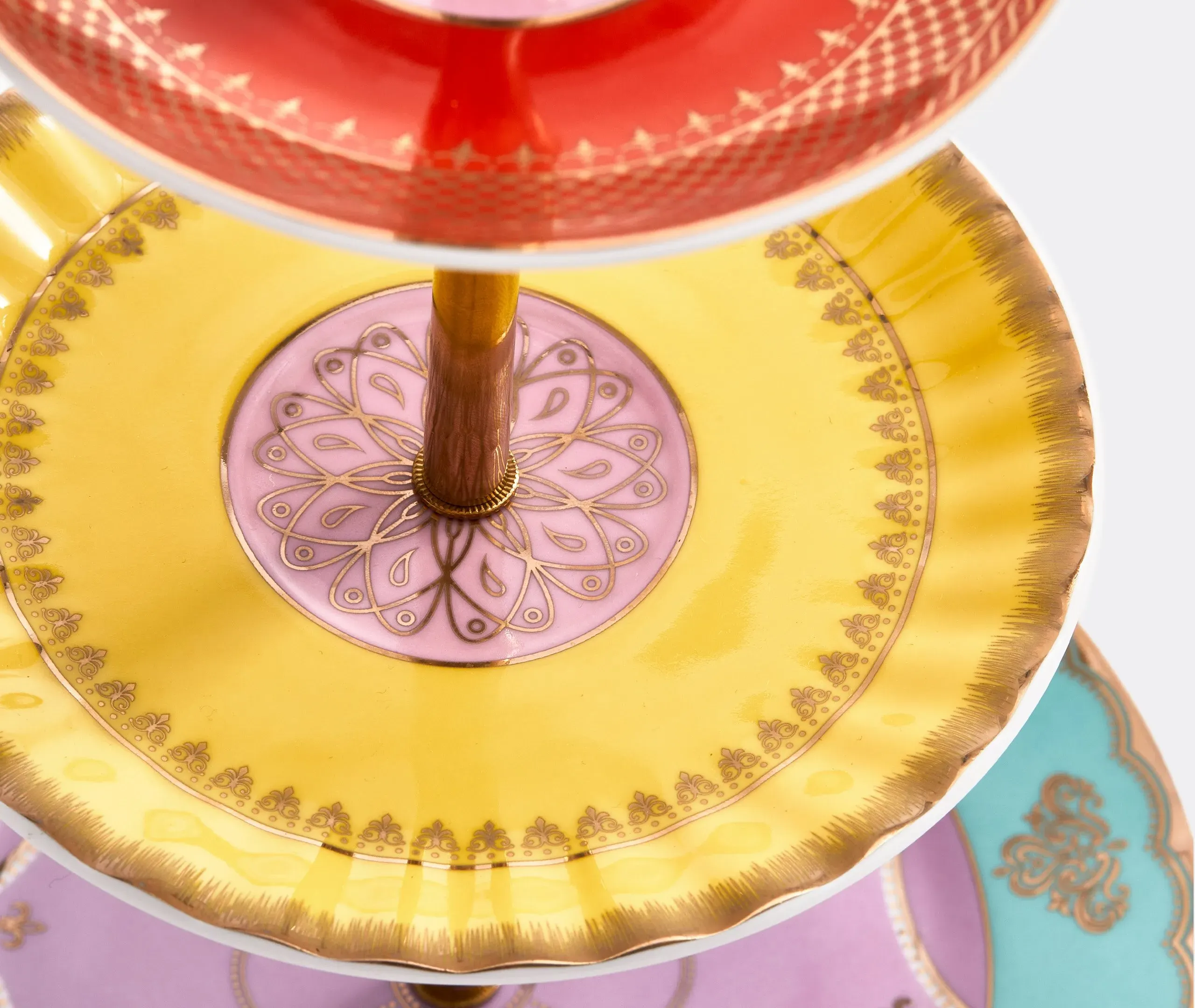 High Tea Set with Gold Details - Multicolor