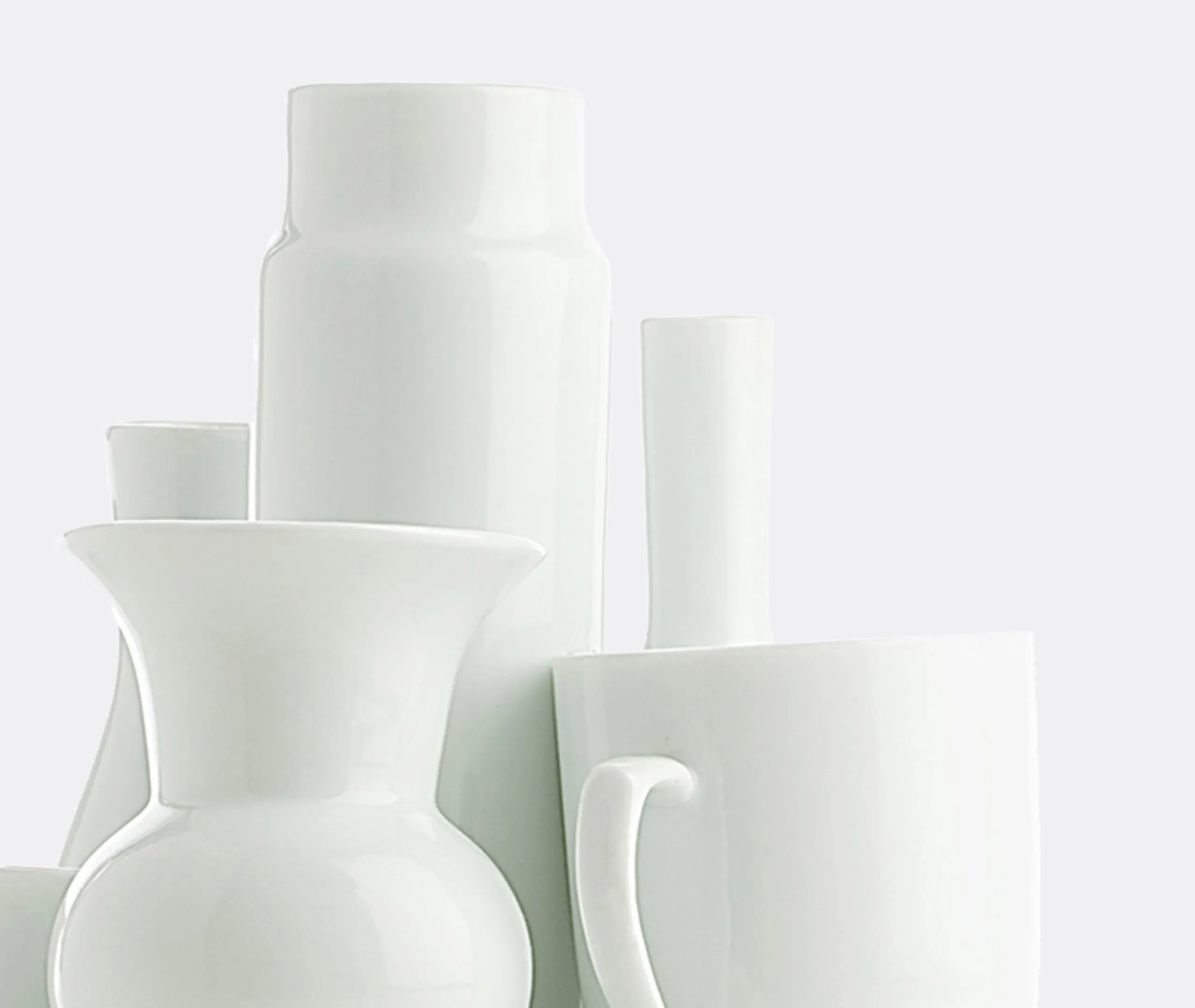 Hong Kong Vase - White