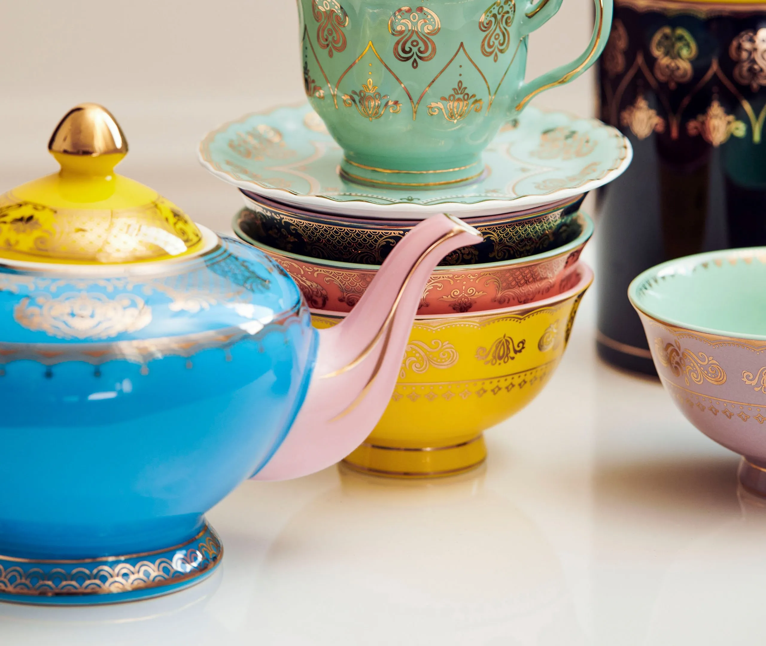Teapot with Glazed Finish - Multicolor, Porcelain