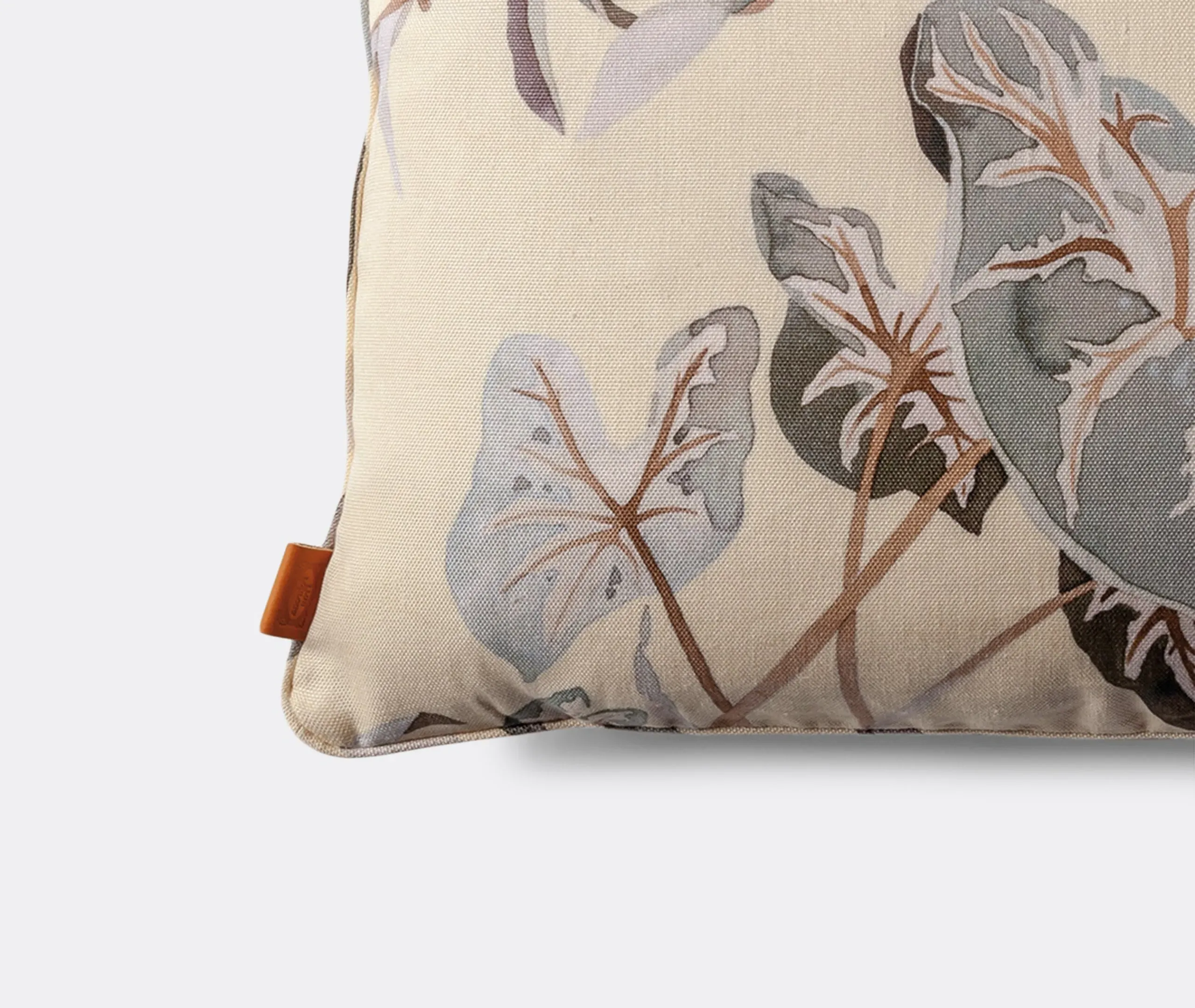 Decorative Cushion with Piping - Clay, Linen