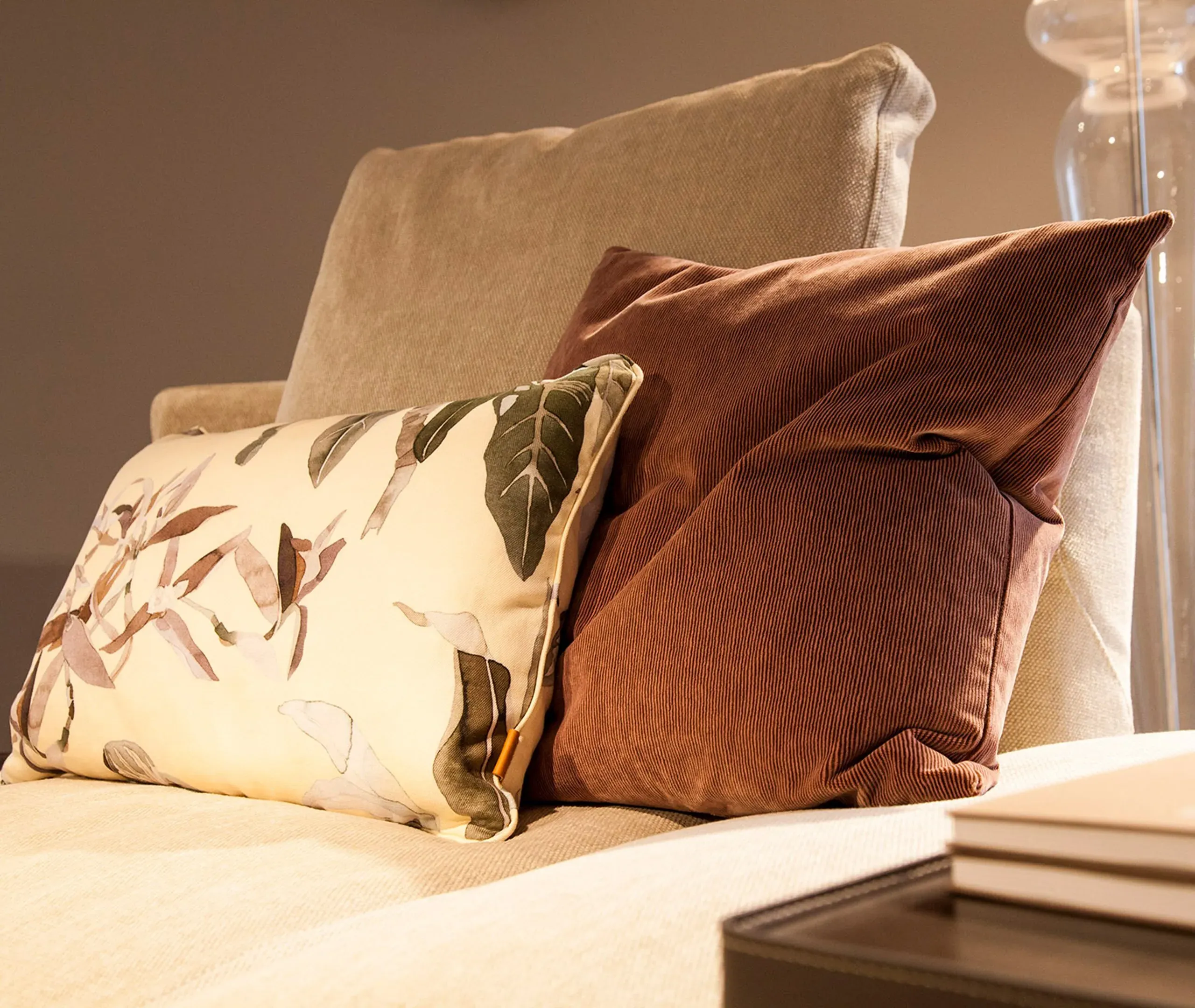 Decorative Cushion with Piping - Clay, Linen