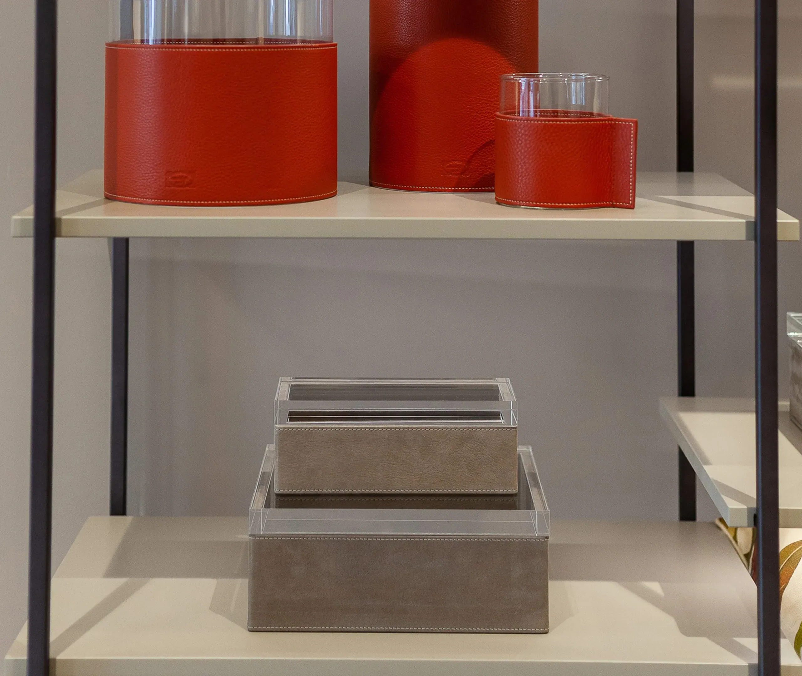Small Storage Case with Lid - Seppia, Leather