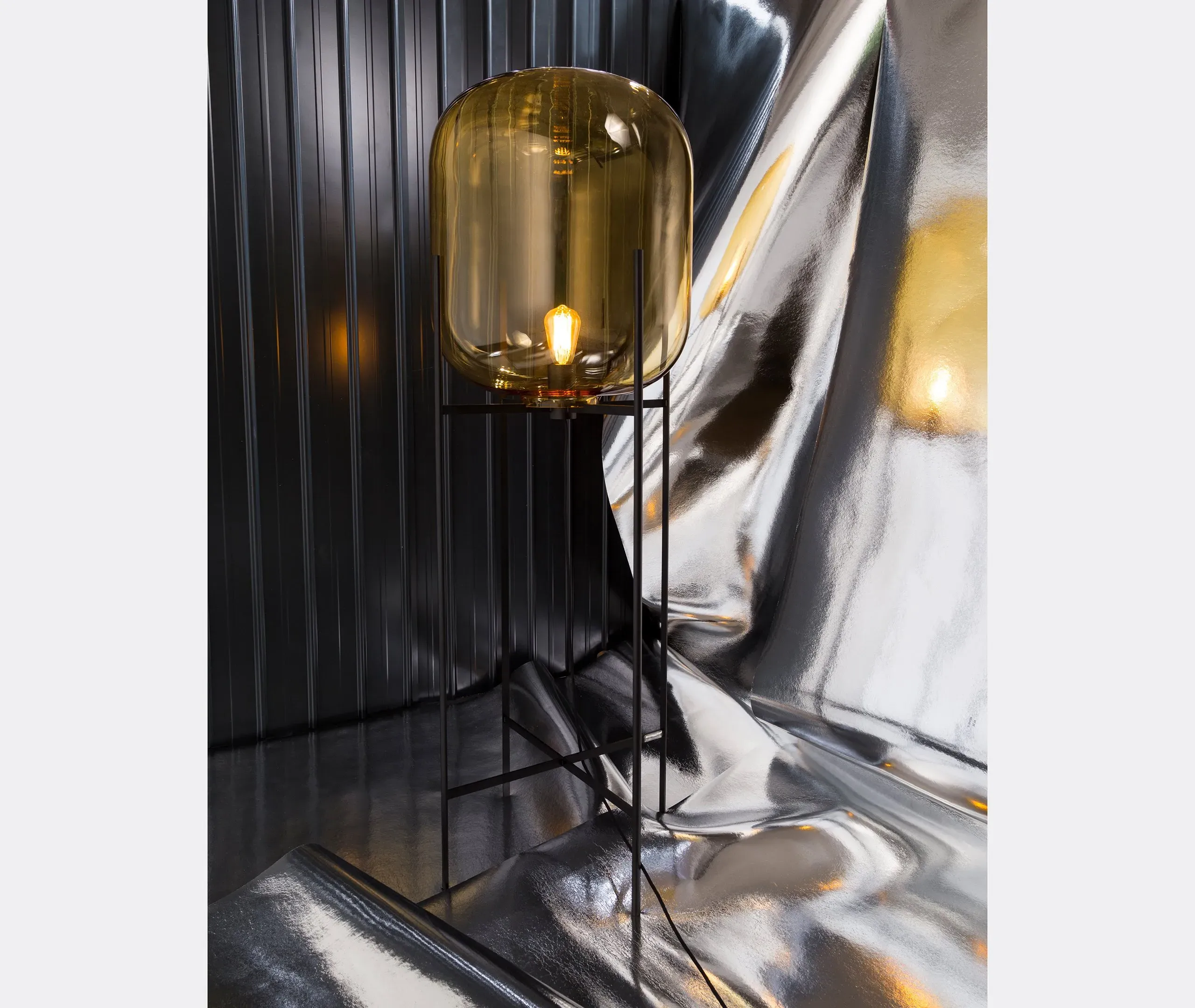 Big Floor Lamp with Glass Shade - White