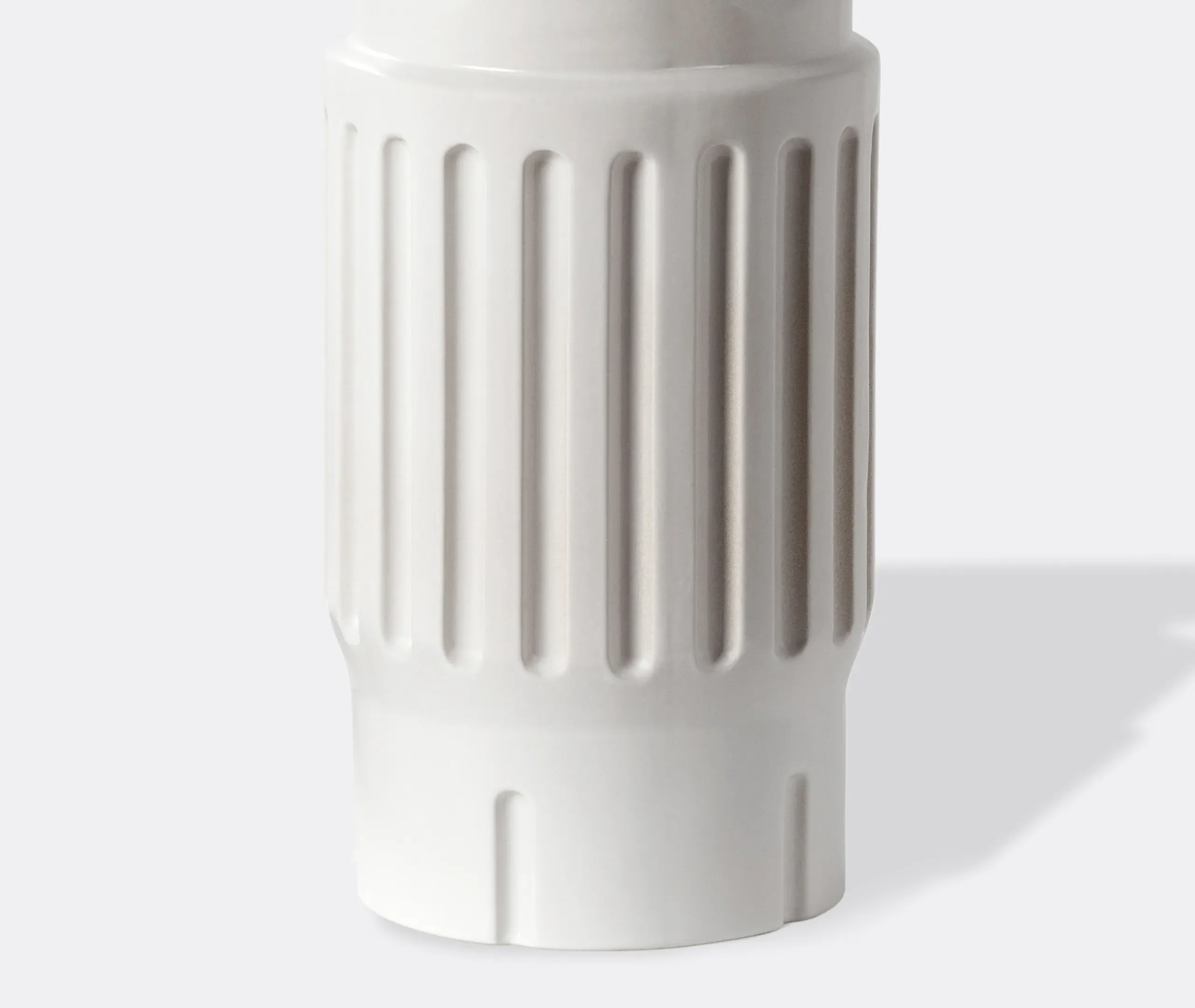 Visser & Meijwaard Fg2 Vase - White, Ceramic alternate view