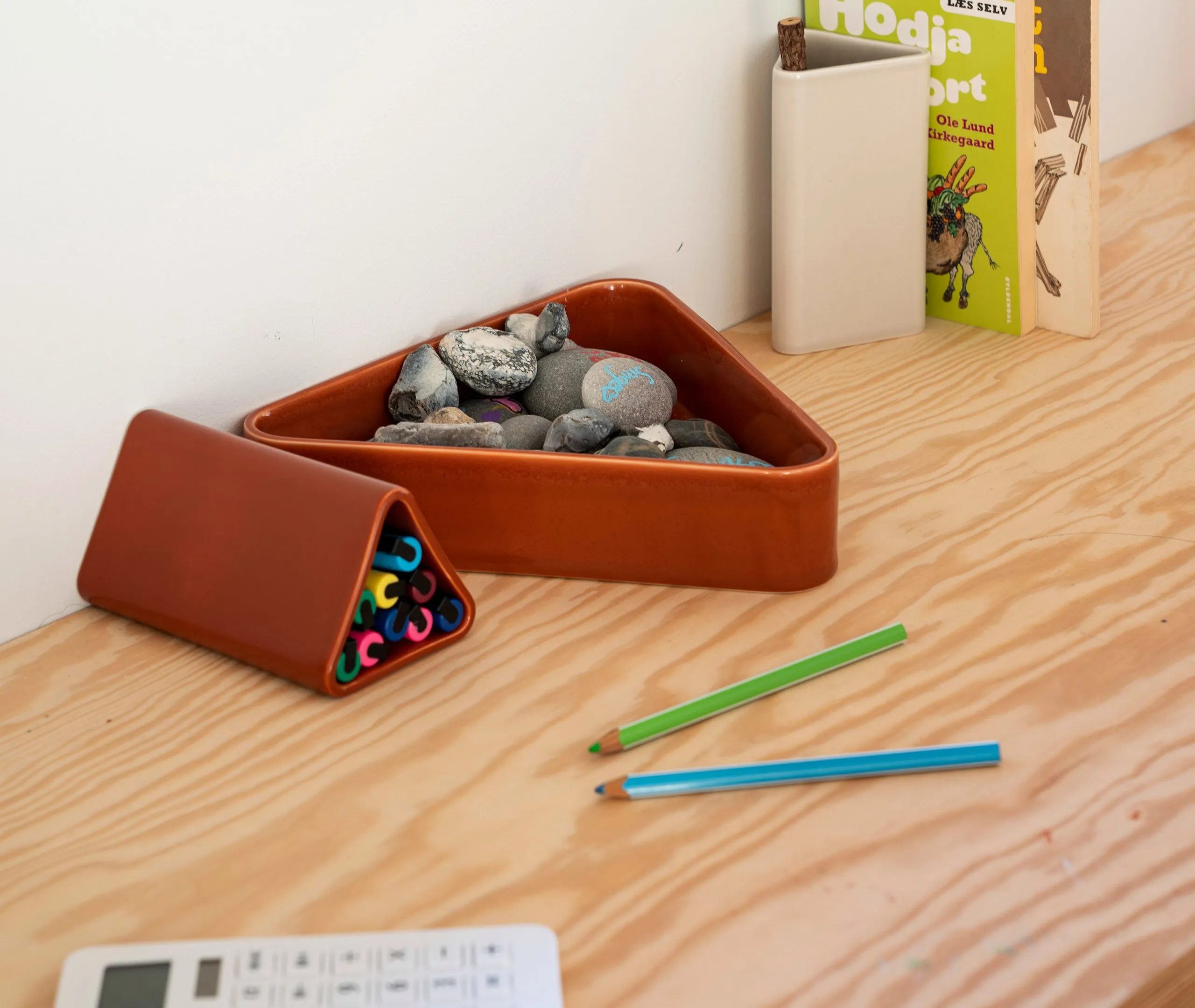 Canvas Diamond Centrepiece Bowl - Brown, Ceramic