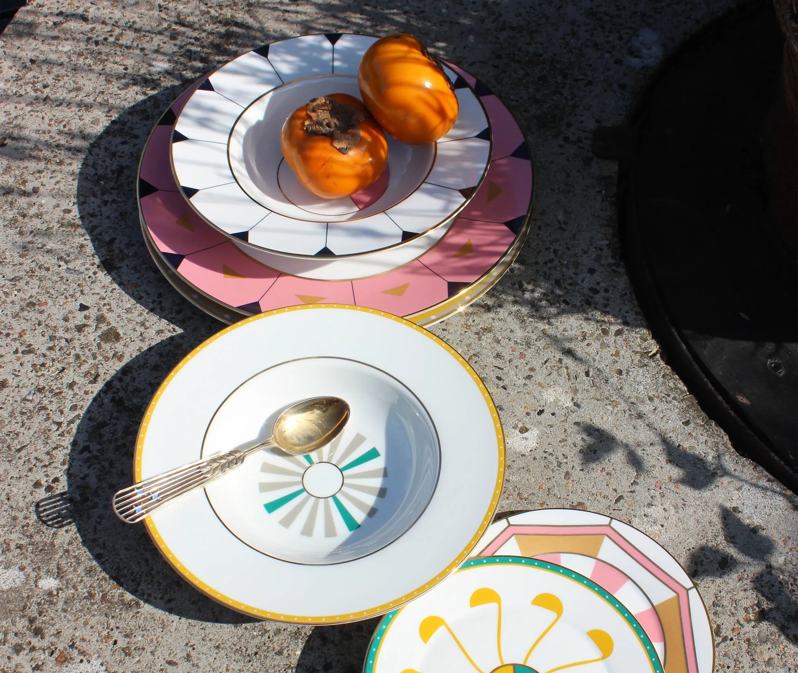 Set of 2 Dinner Plates - Multicolor, Porcelain