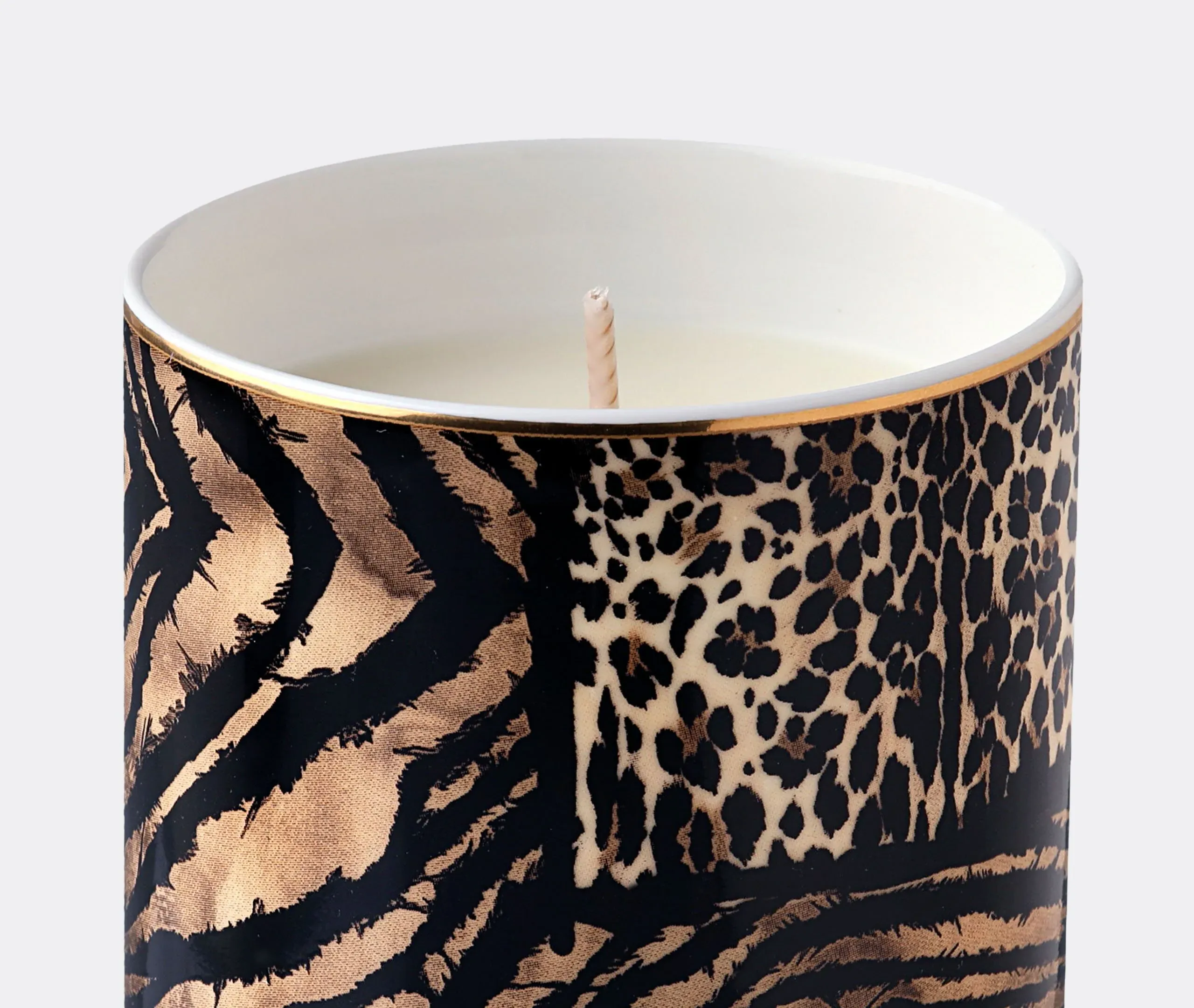 Scented Candle with Animal Print - Multicolor