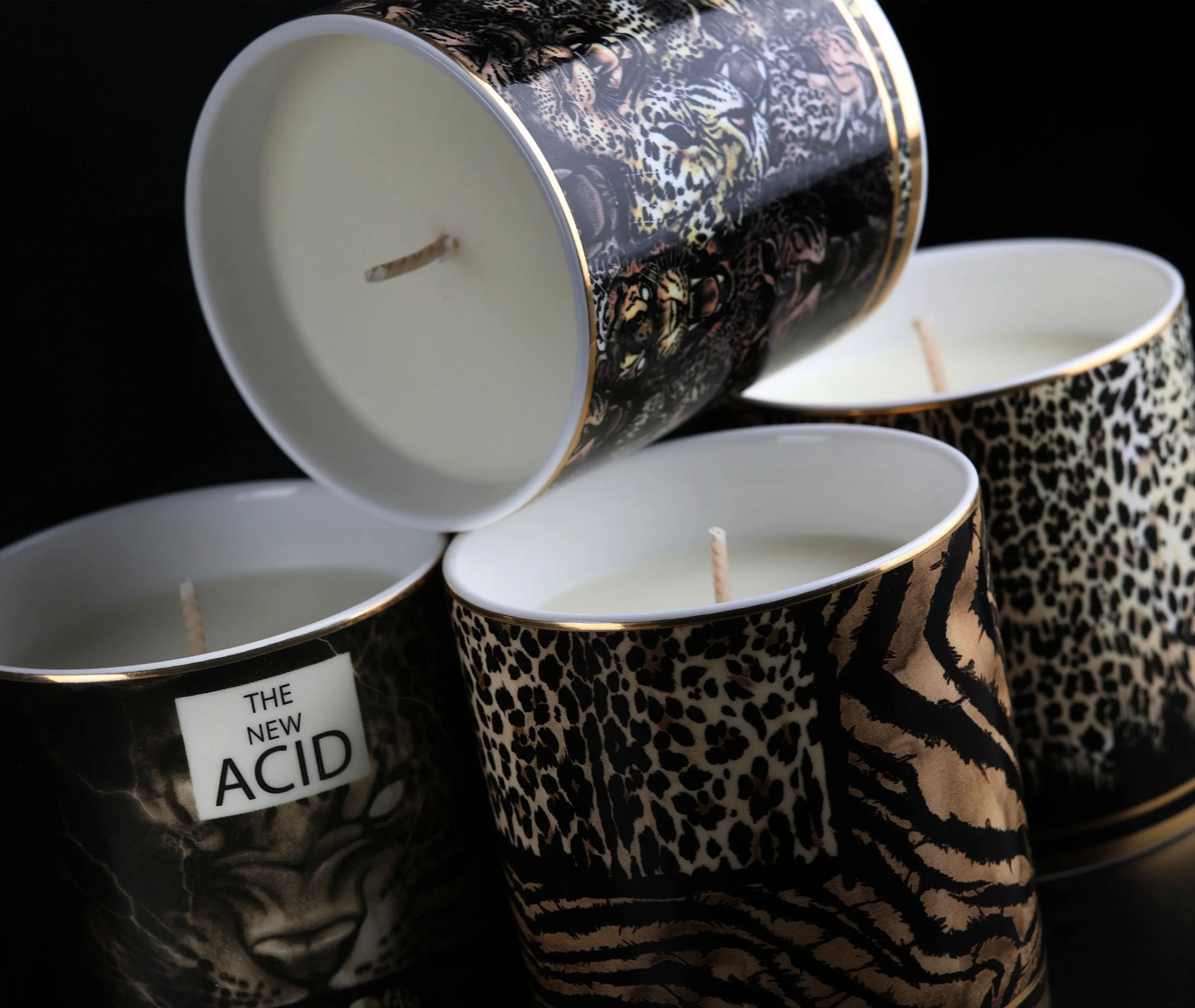 Scented Candle with Animal Print - Multicolor