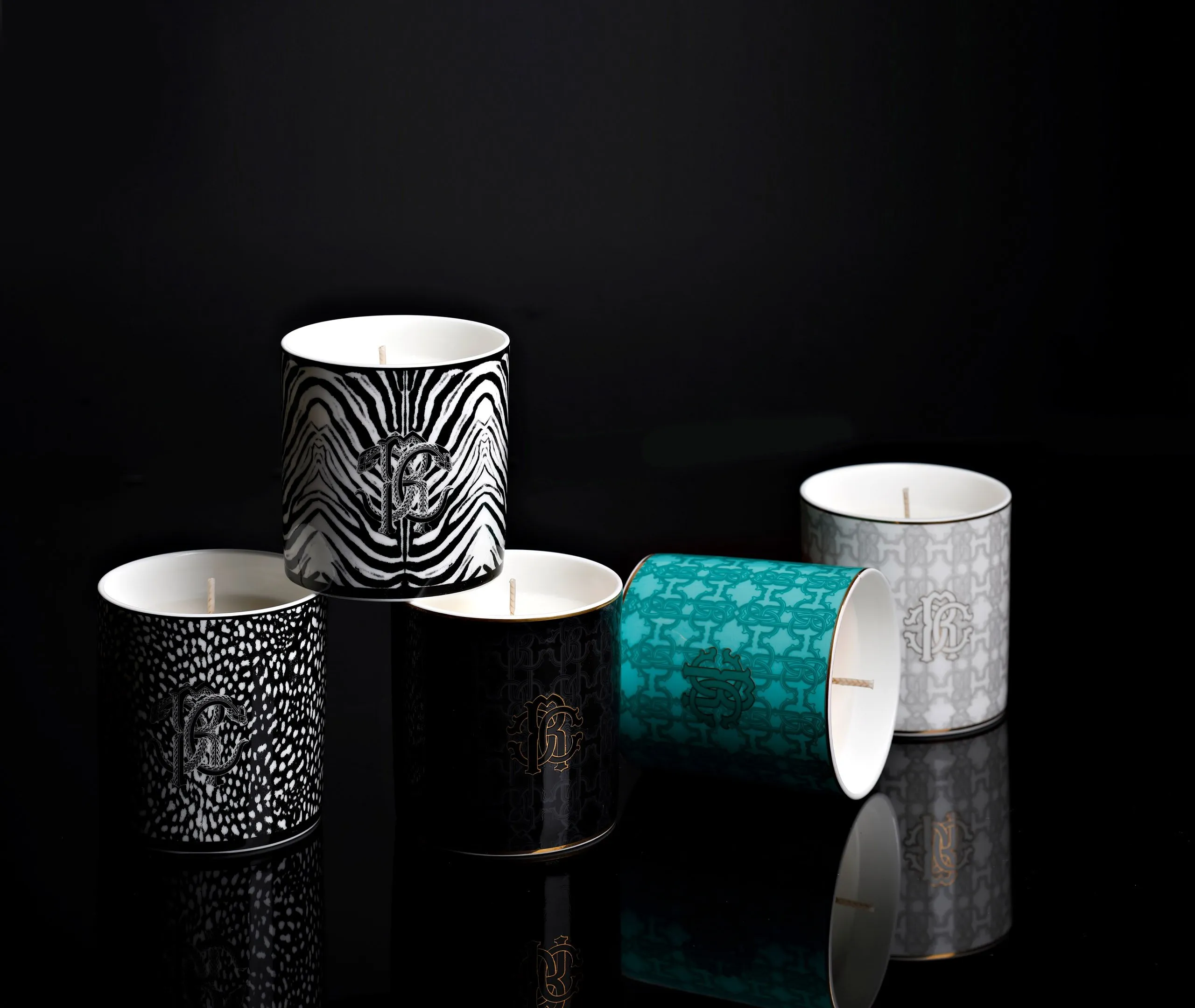 Scented Candle with Moray Print - Multicolor