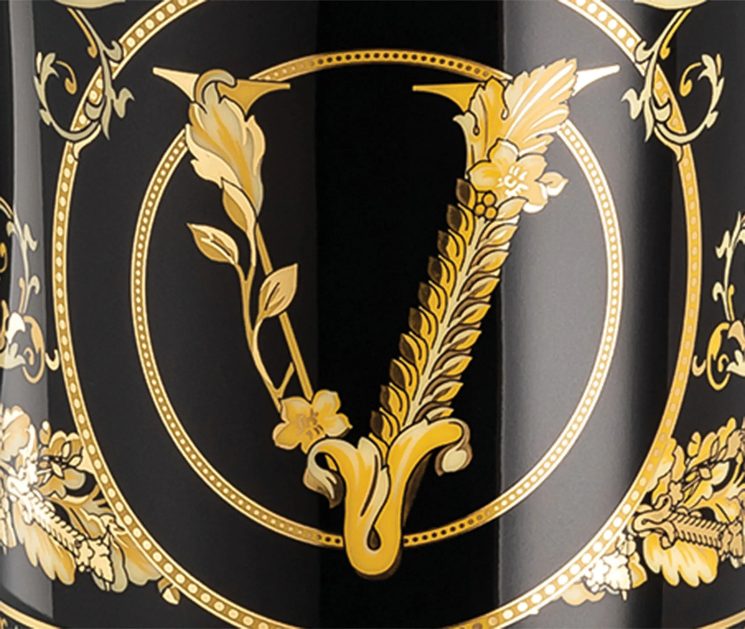 Versace Virtus Gala Mug with Lid - Black, Porcelain