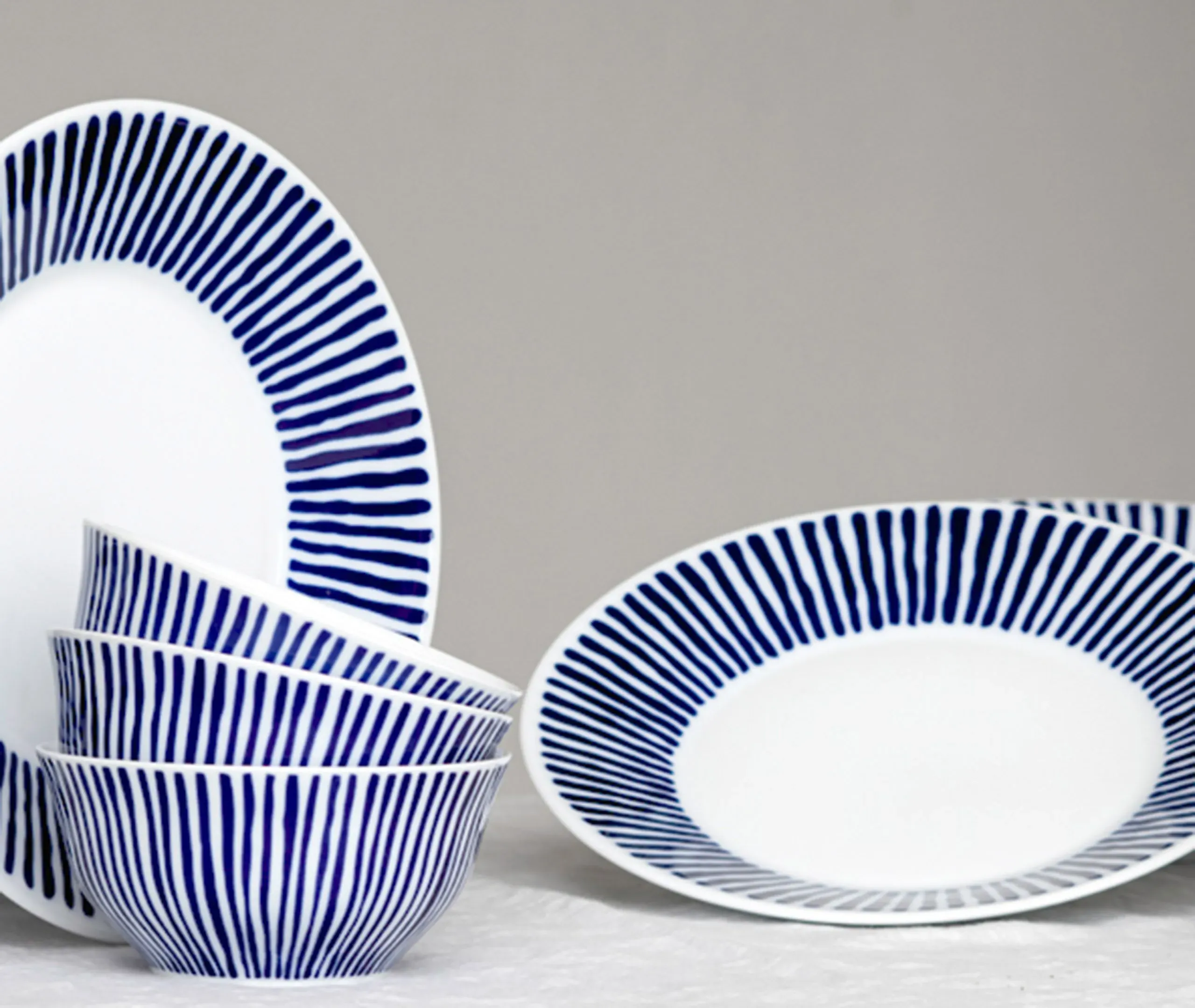 6-Piece Flat Plate Set - Blue, Porcelain