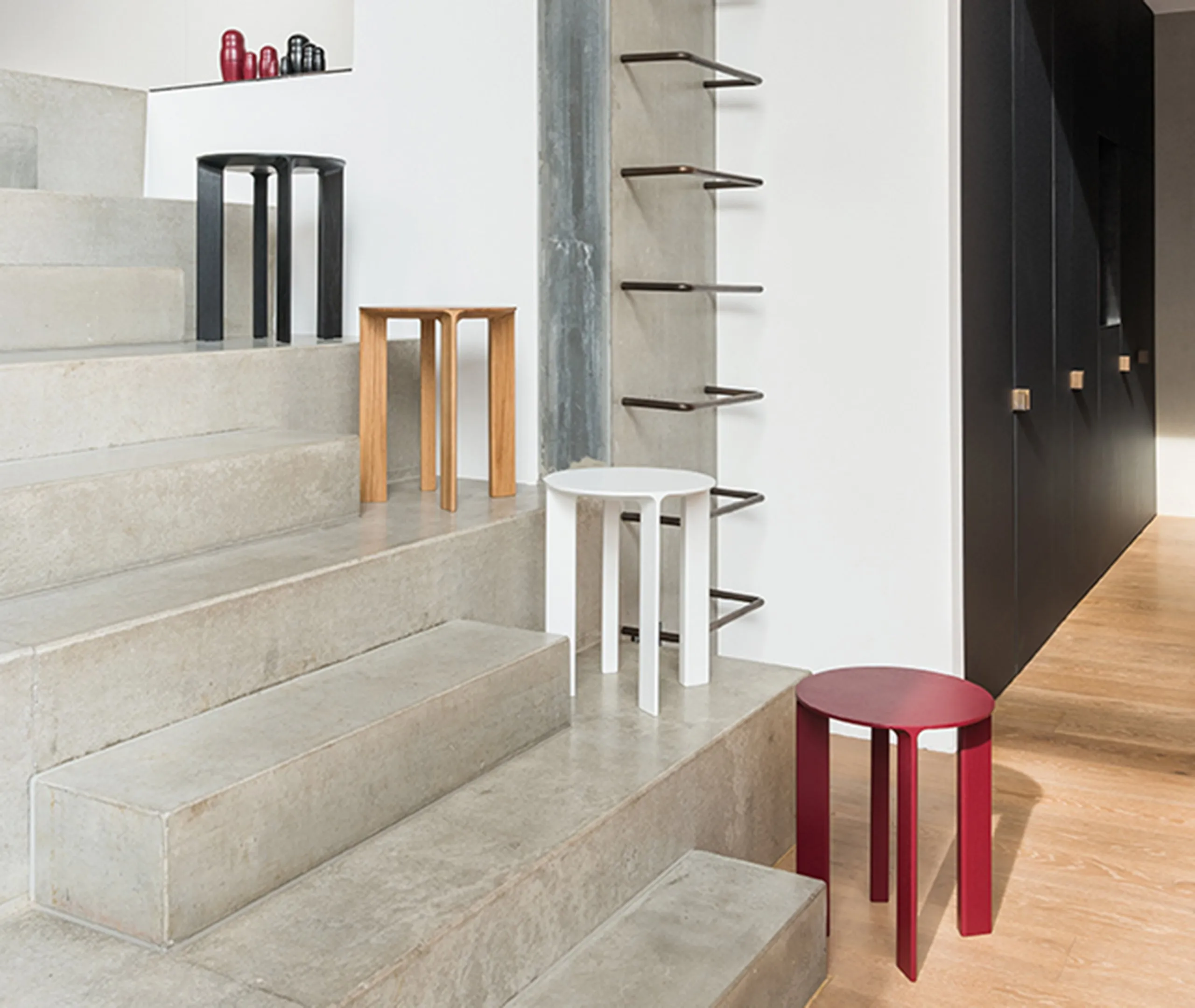 4-Leg Stool with Matte Finish - Granite, Wood