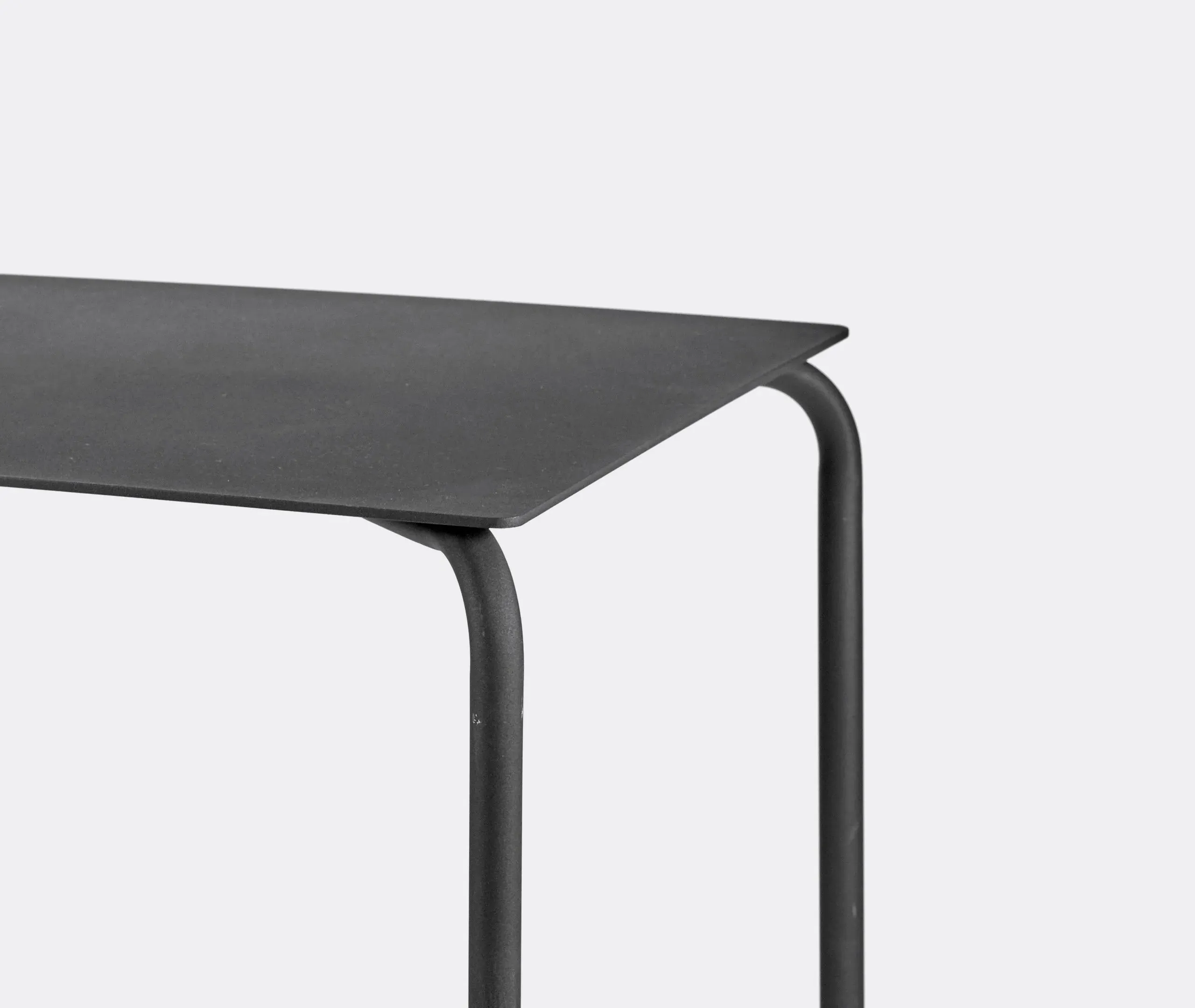 Low Outdoor Table - Black, Aluminium