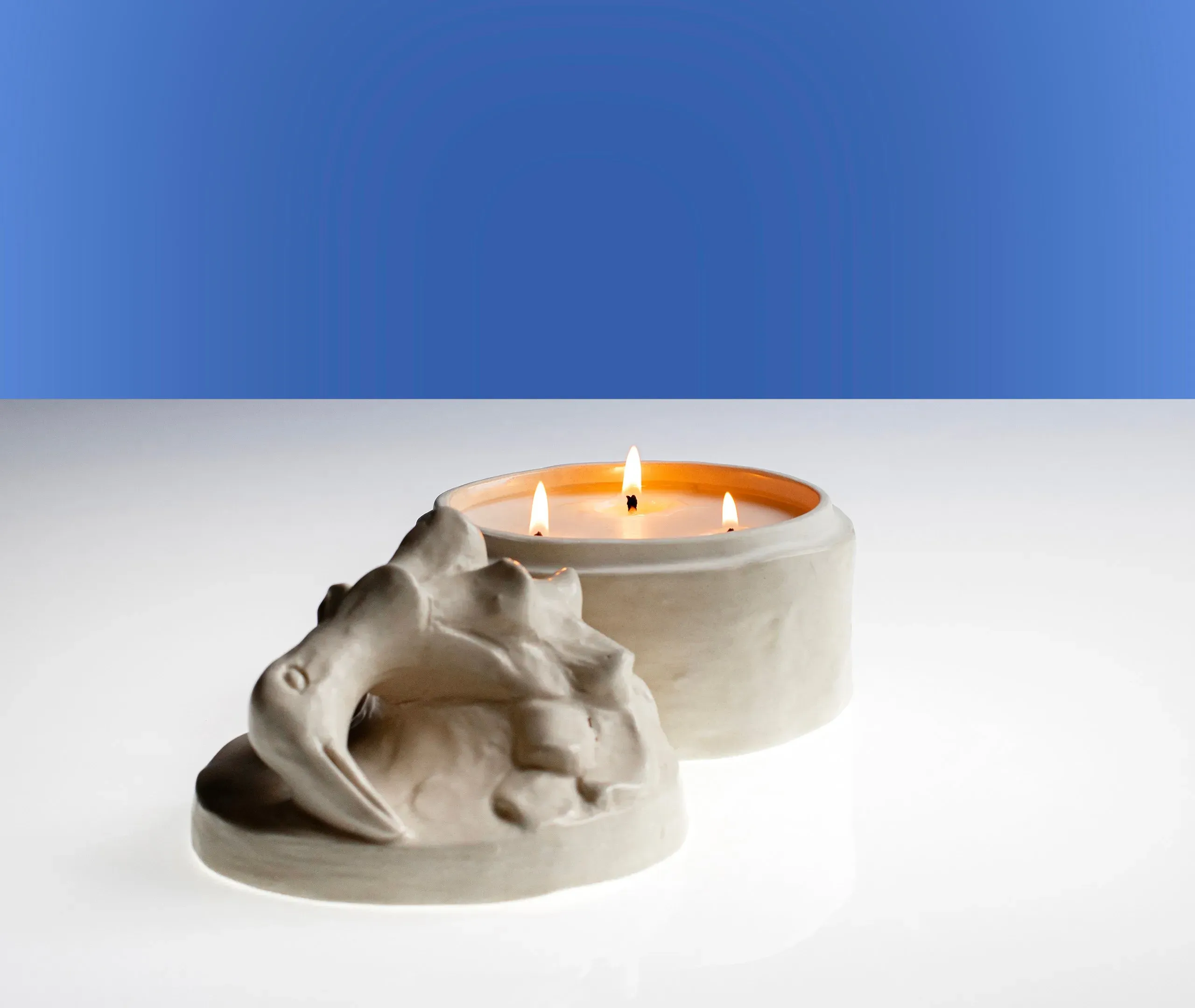 Medium Scented Candle with Bird Lid - Ivory, Ceramic