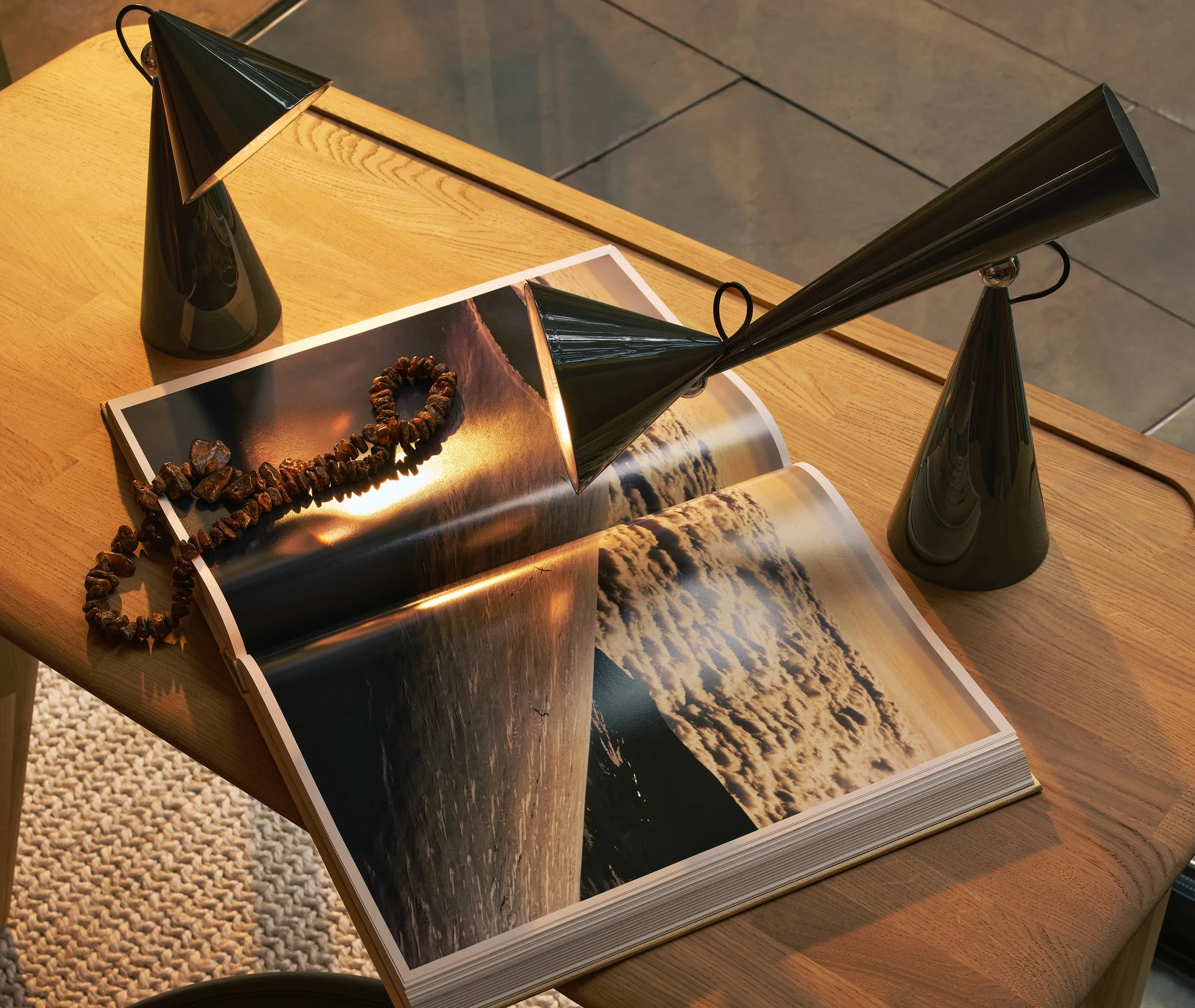 Portable LED Lamp with Lens - Kelp