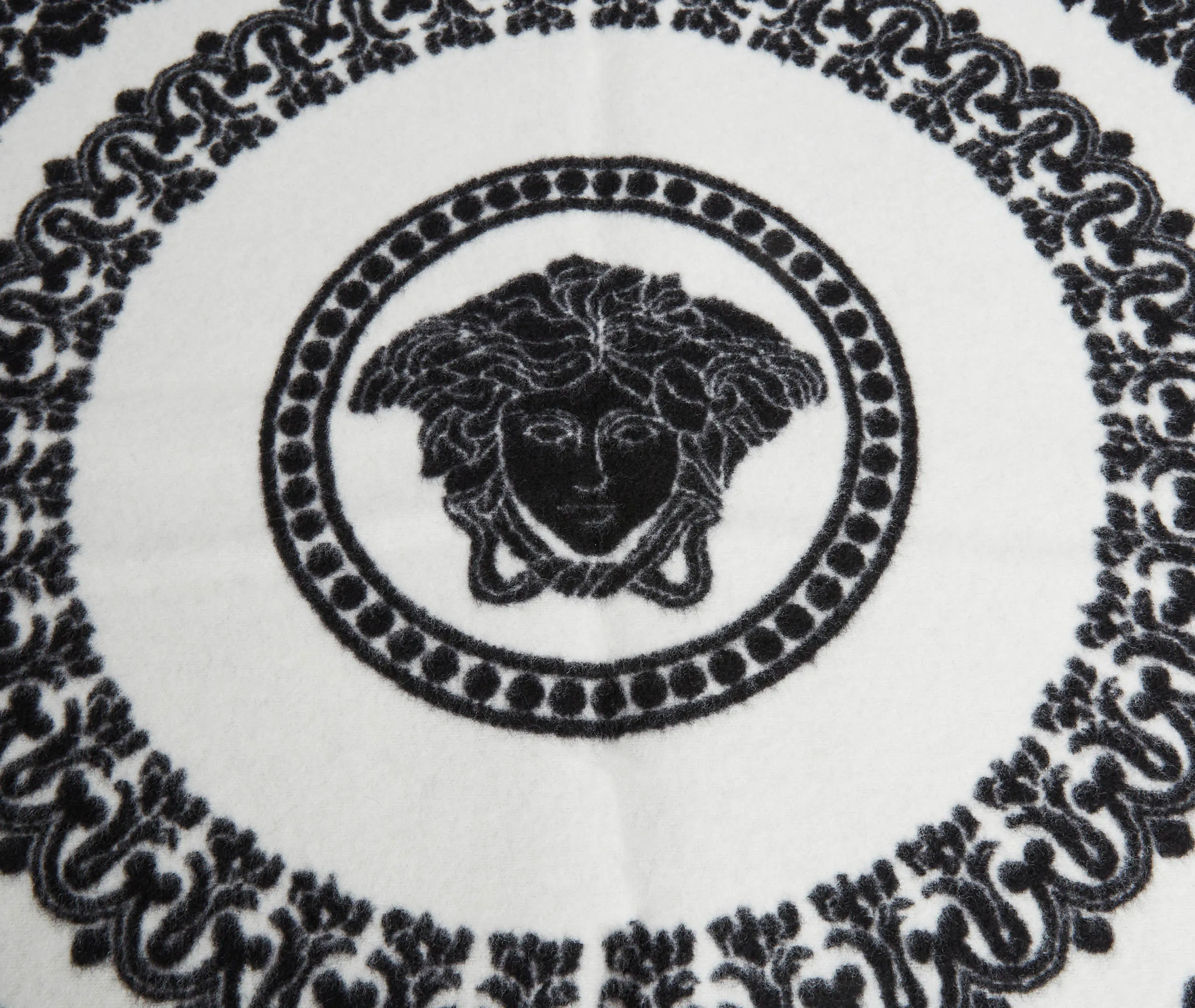 Barocco Foulard Blanket - Black White, Cashmere