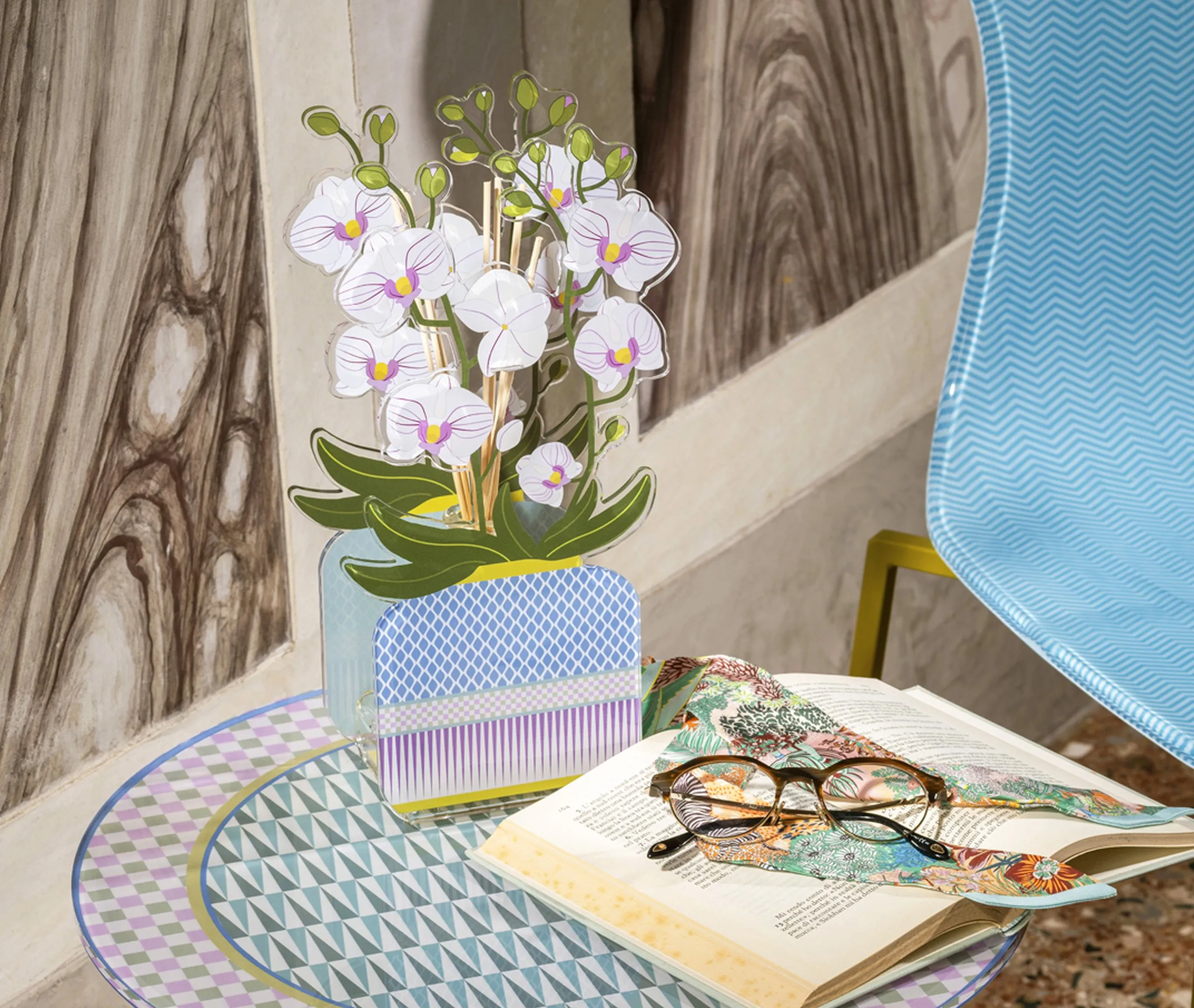 Livinia Large Reed Diffuser - White, Acrylic Crystal