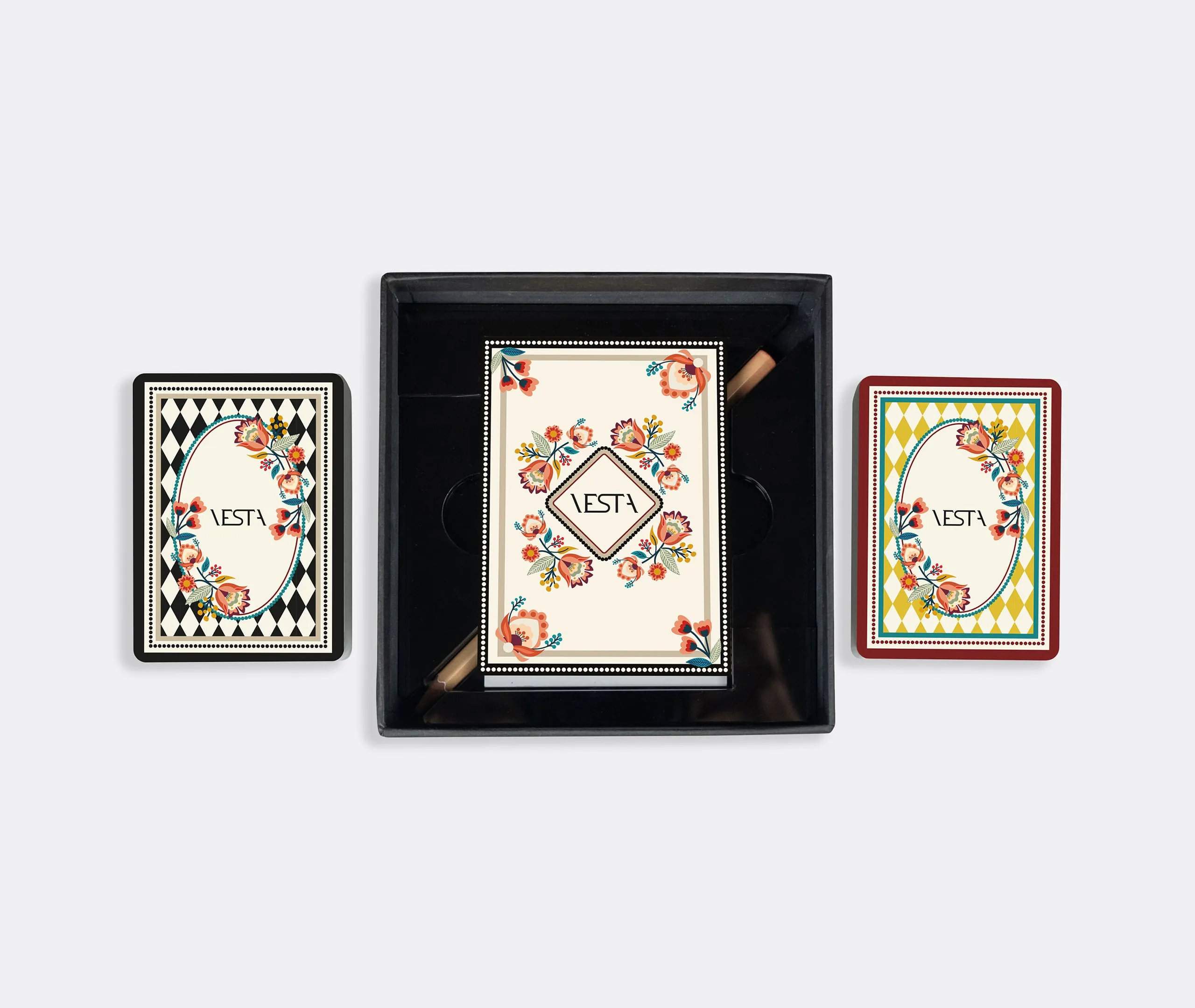 Passatiempo Playing Card Set with Notebook and Pencil - Multicolor product