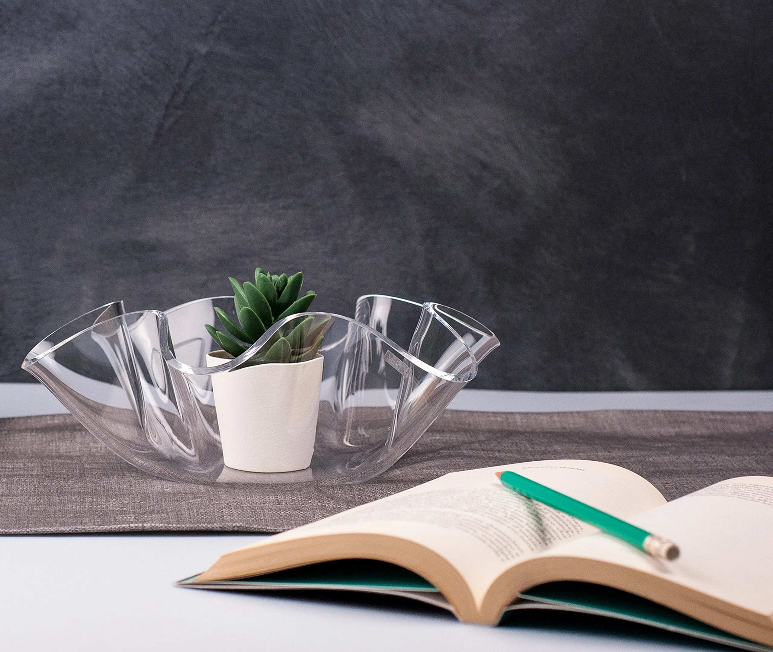 Small Centerpiece Bowl - Transparent, Acrylic