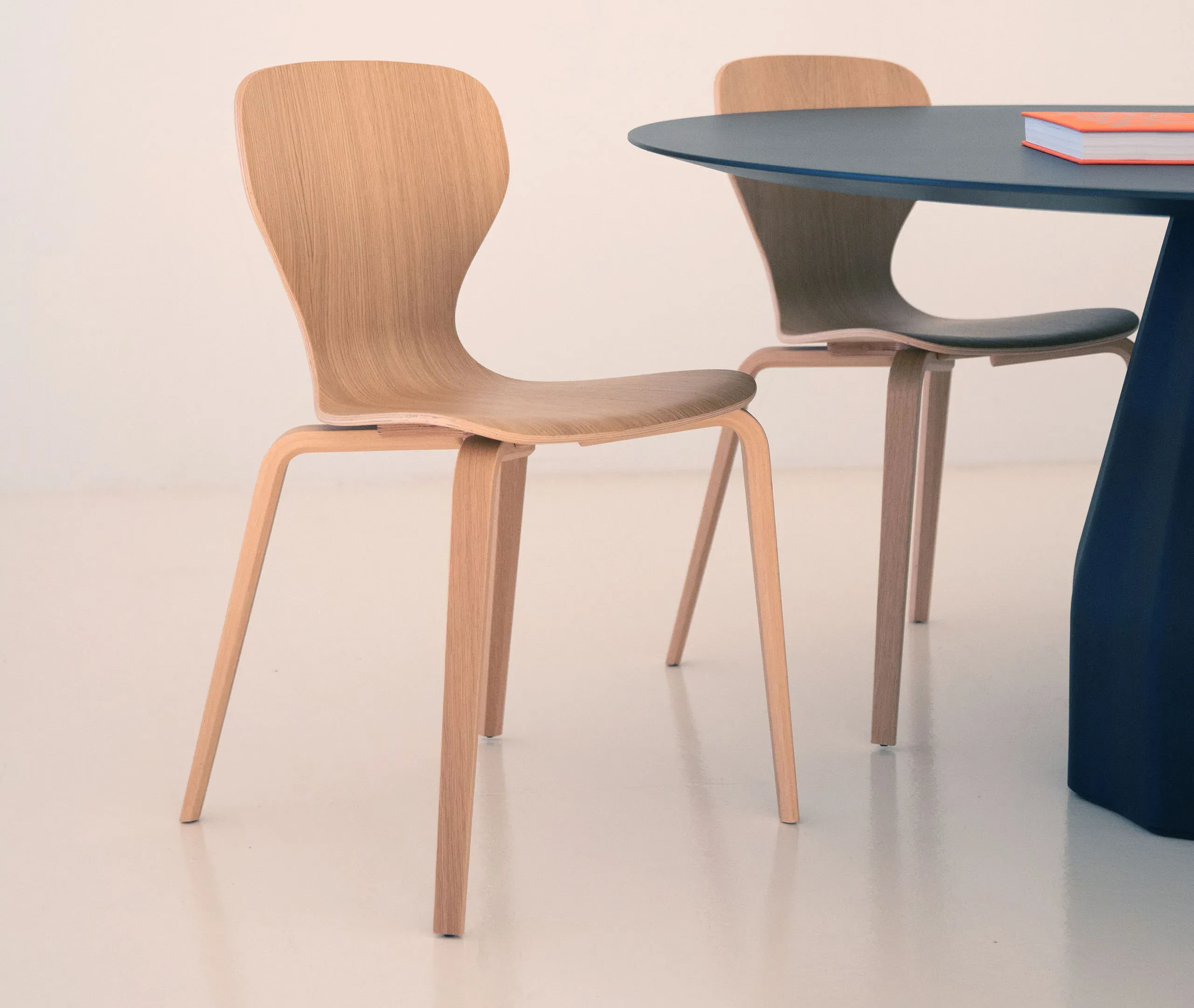 Ears Chair with Wooden Legs - Oak, Plywood