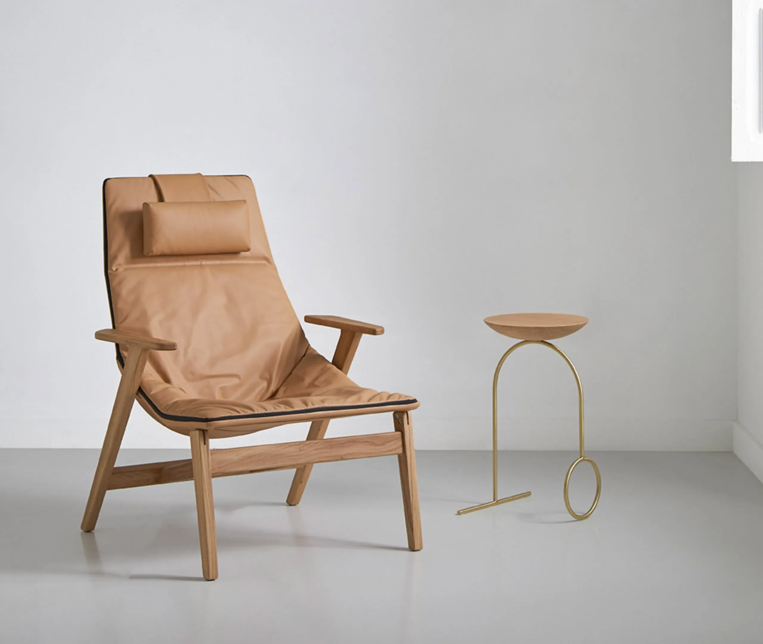 Giro Side Table - Brass, Oak