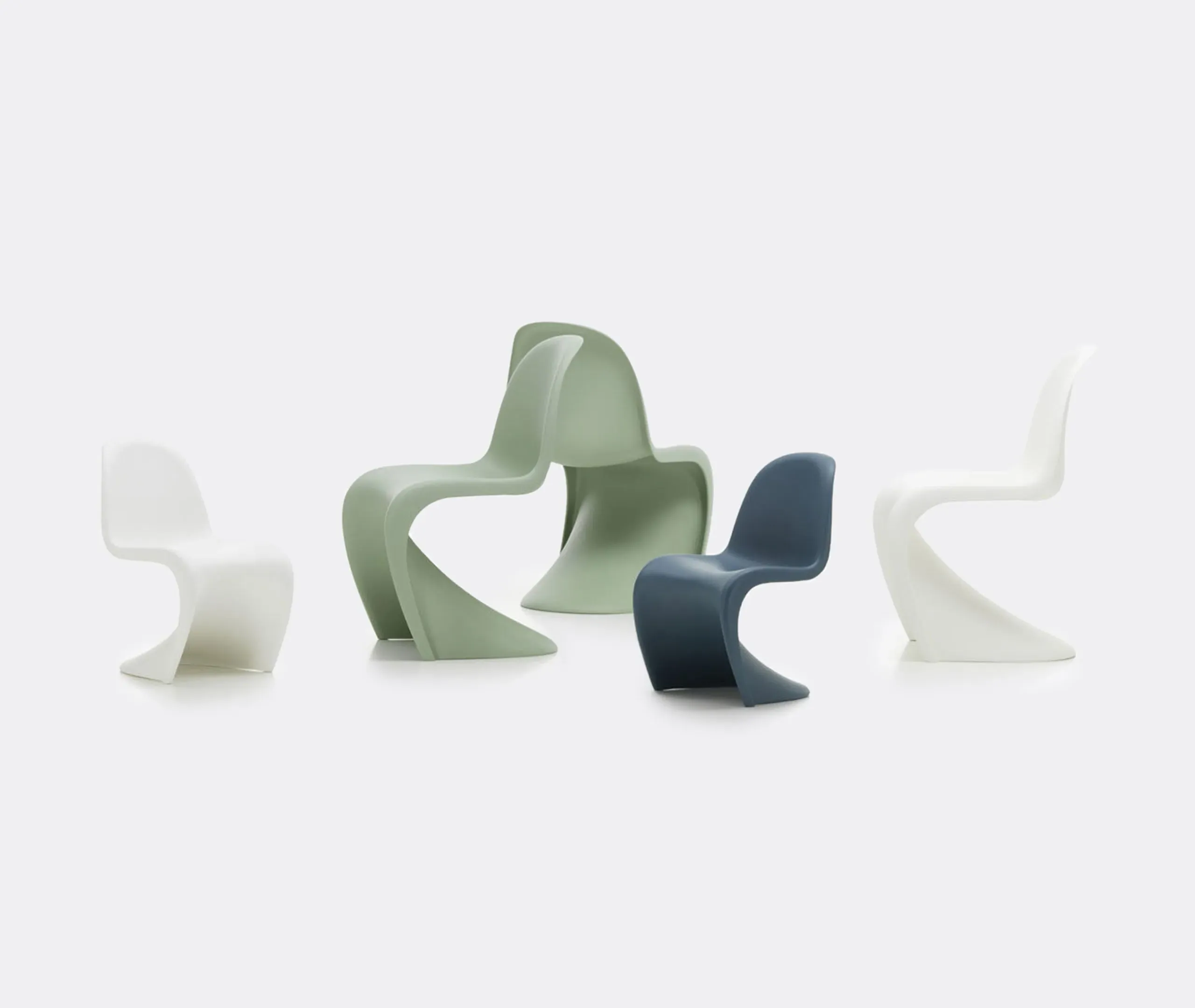 Junior Chair with Curved Design - Blue, Plastic