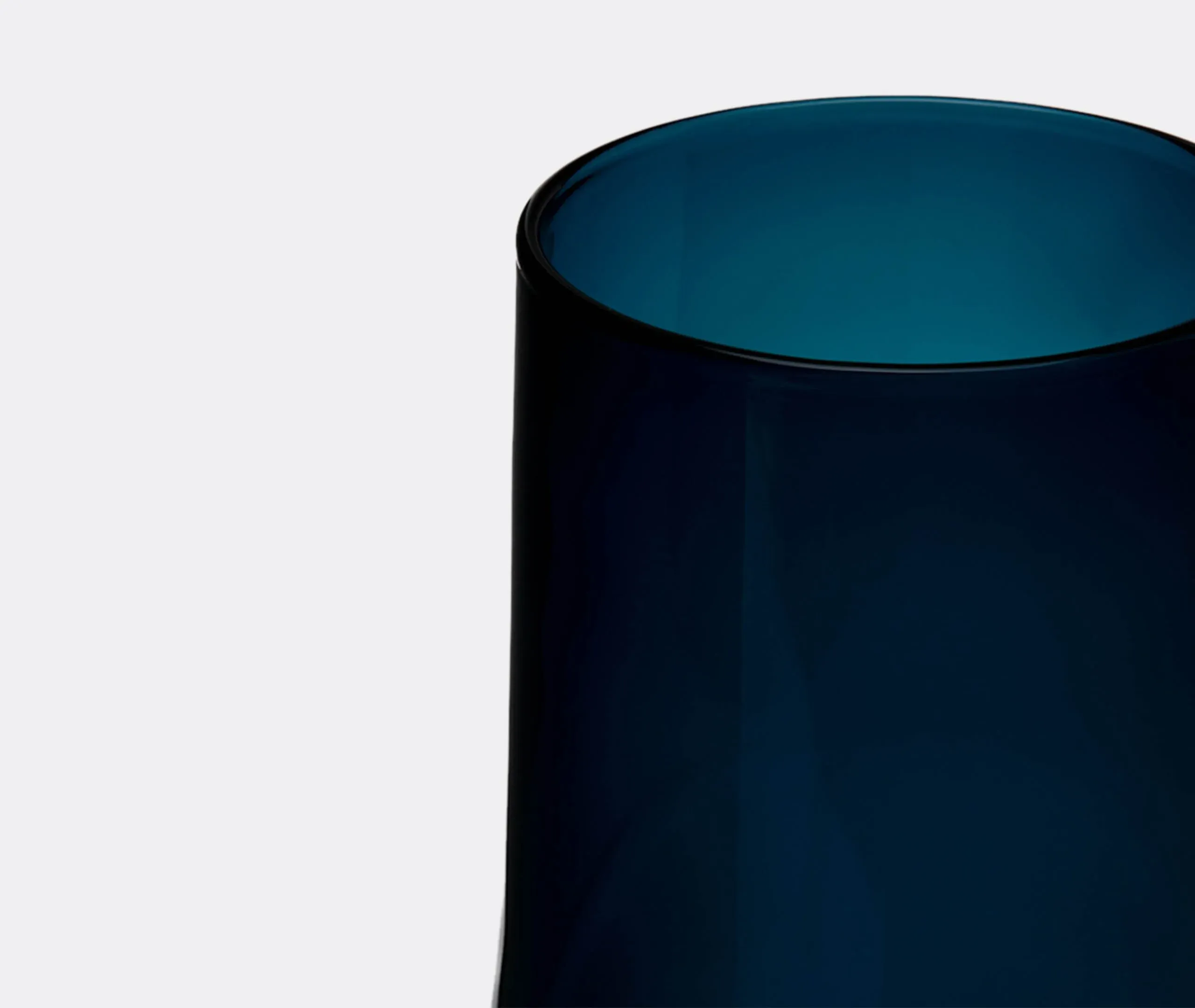 Large Spinn Vase with Fluted Design - Blue Glass