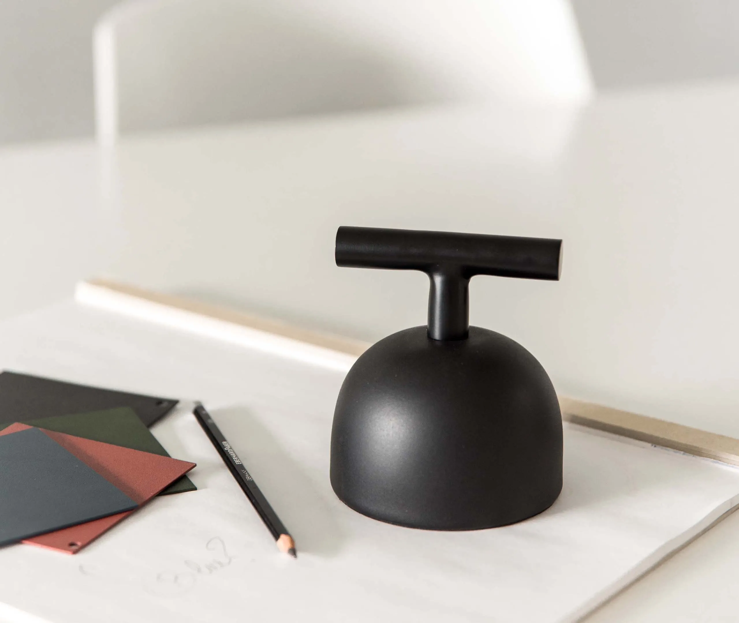 Small Paperweight with Handle - Black, Cast Aluminium