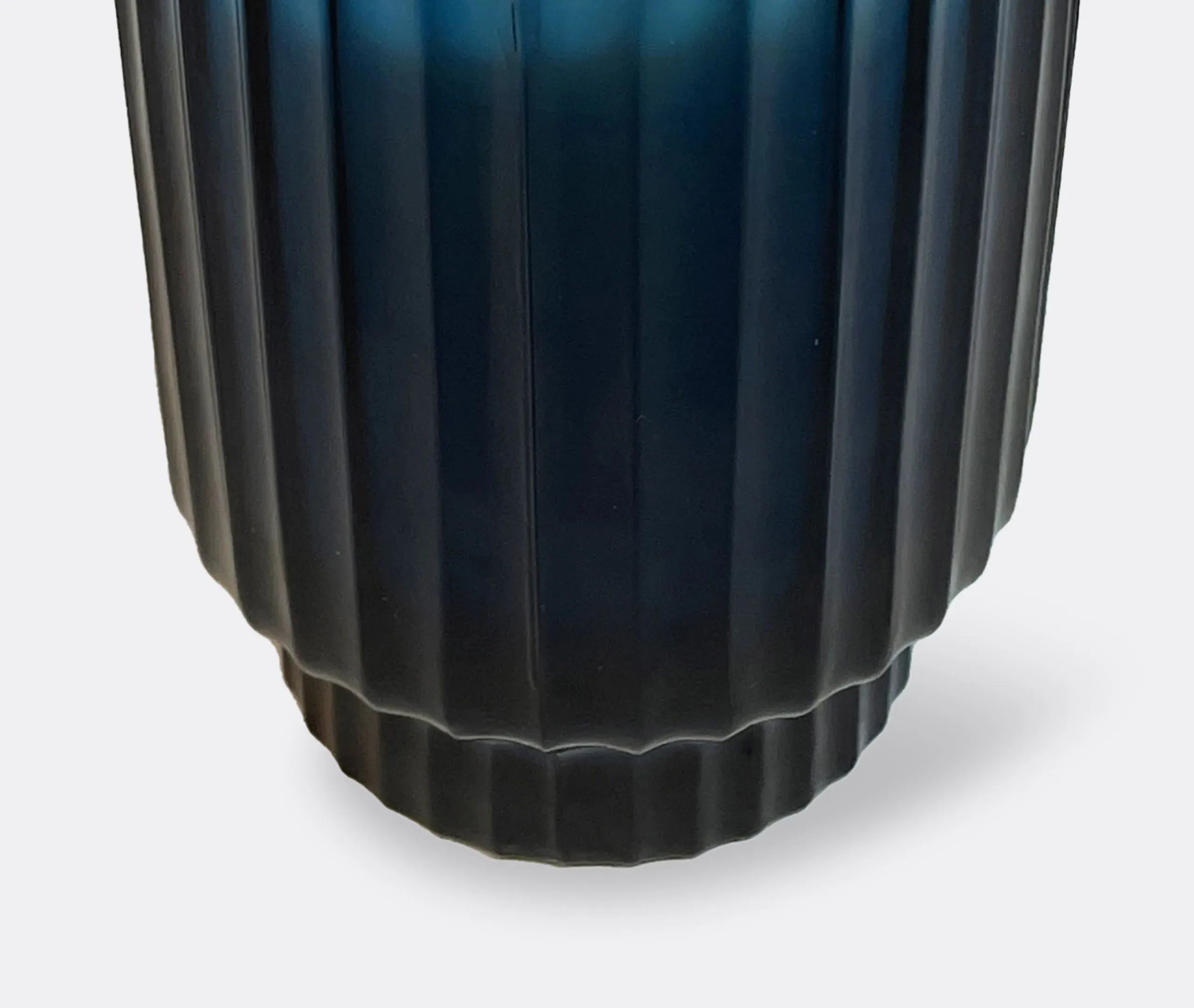 Volta Ocean Bliss Medium Scented Candle - Blue, Glass