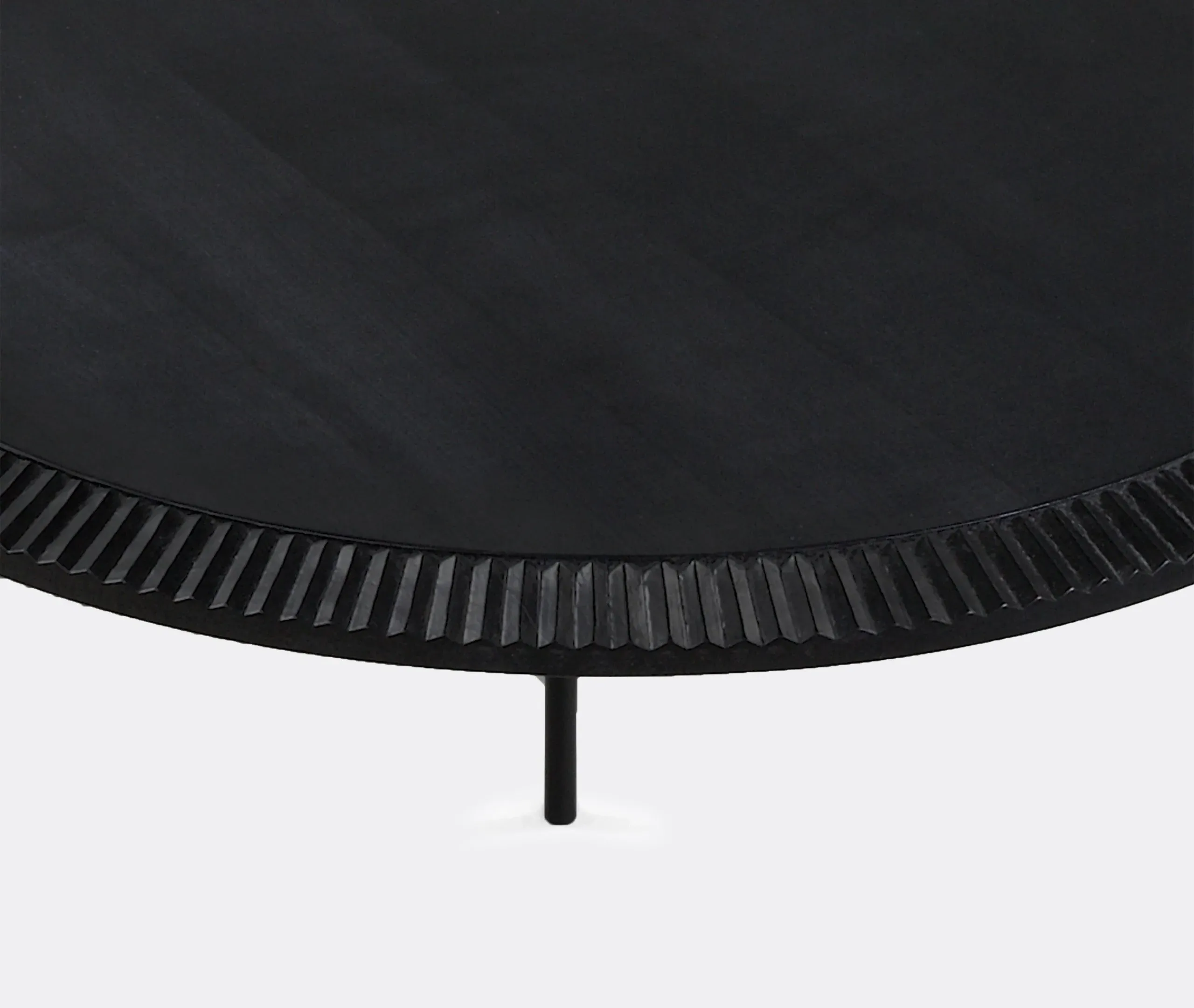 Medium Coffee Table with Carved Edges - Black, Maple