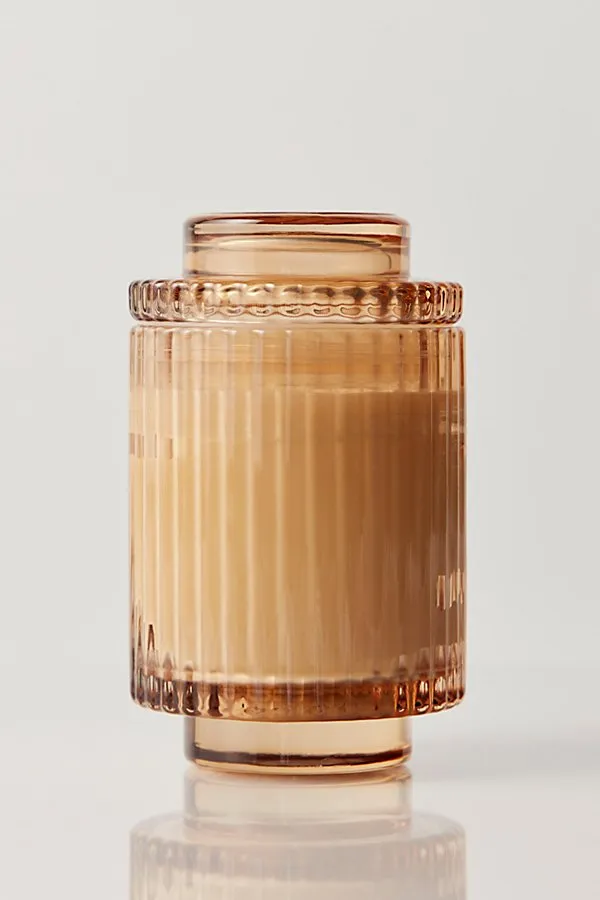 Amélie 7 oz Soy Wax Candle - Vanilla Bomb product