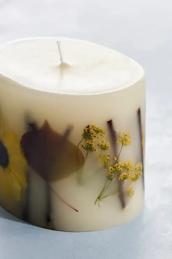 Petite Botanical Candle - Honey Tobacco, Coconut Wax alternate view