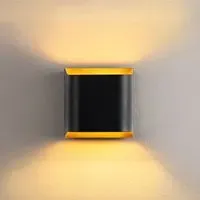 Bera Small Square Metal Wall Light - Black alternate view