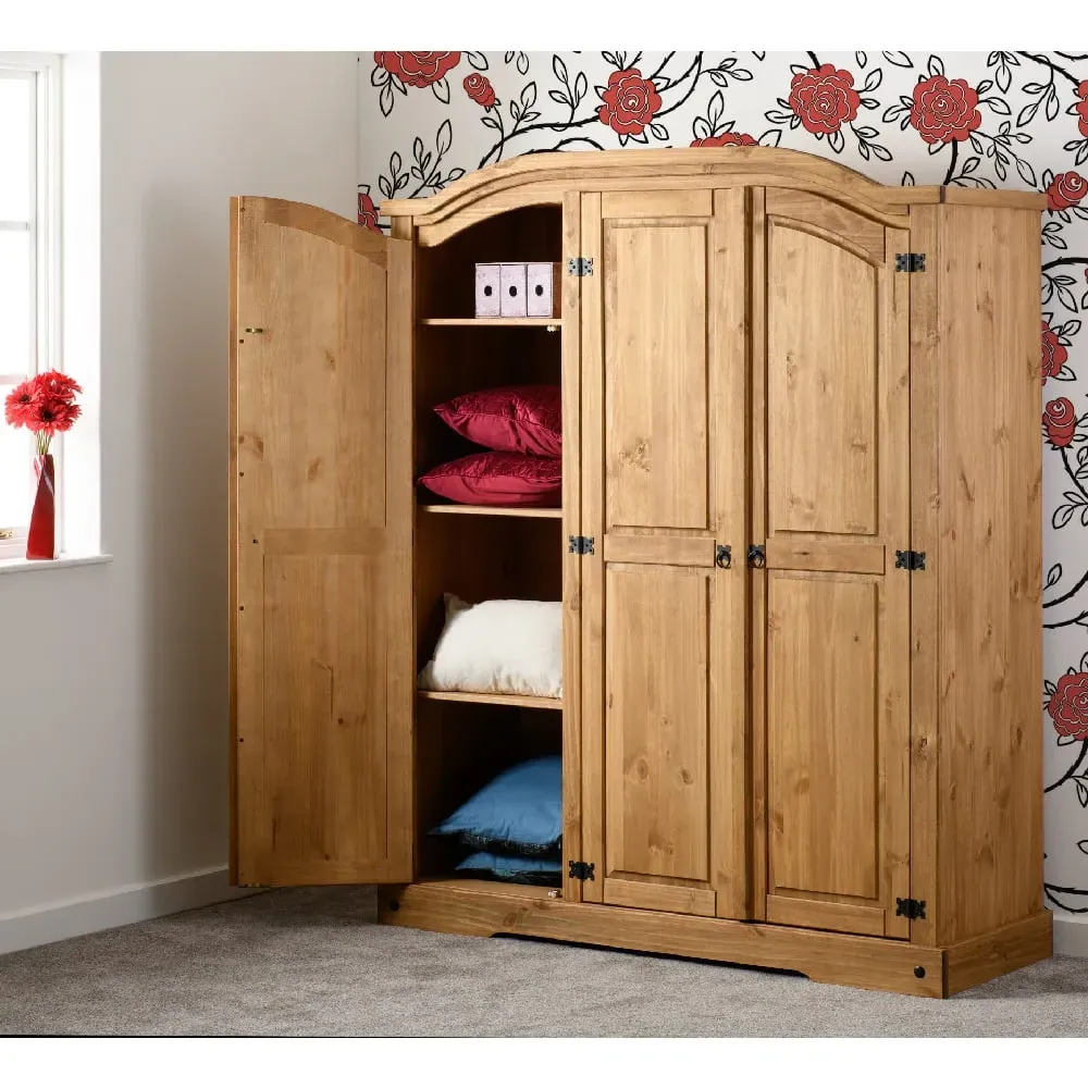 Central Wooden Wardrobe with 3 Doors - Oak