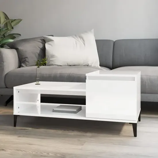 Hawitt Coffee Table with Storage - White image