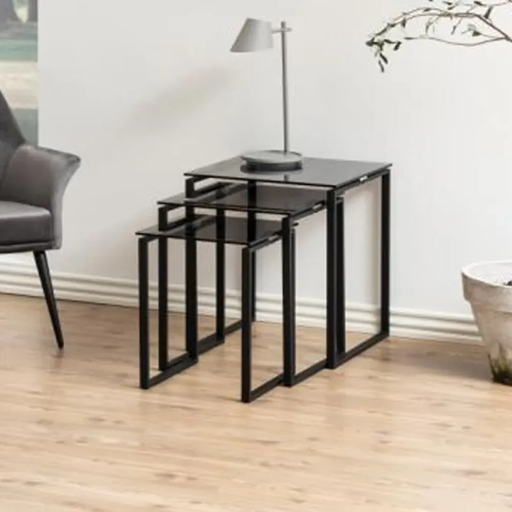 Kennesaw Nest Of 3 Tables - Black, Glass image
