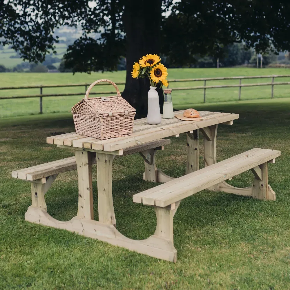 Ledyard Small Picnic Dining Set - Natural image