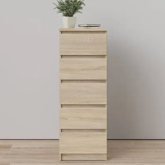 Nakou Narrow 5 Drawer Chest - Oak, Wood
