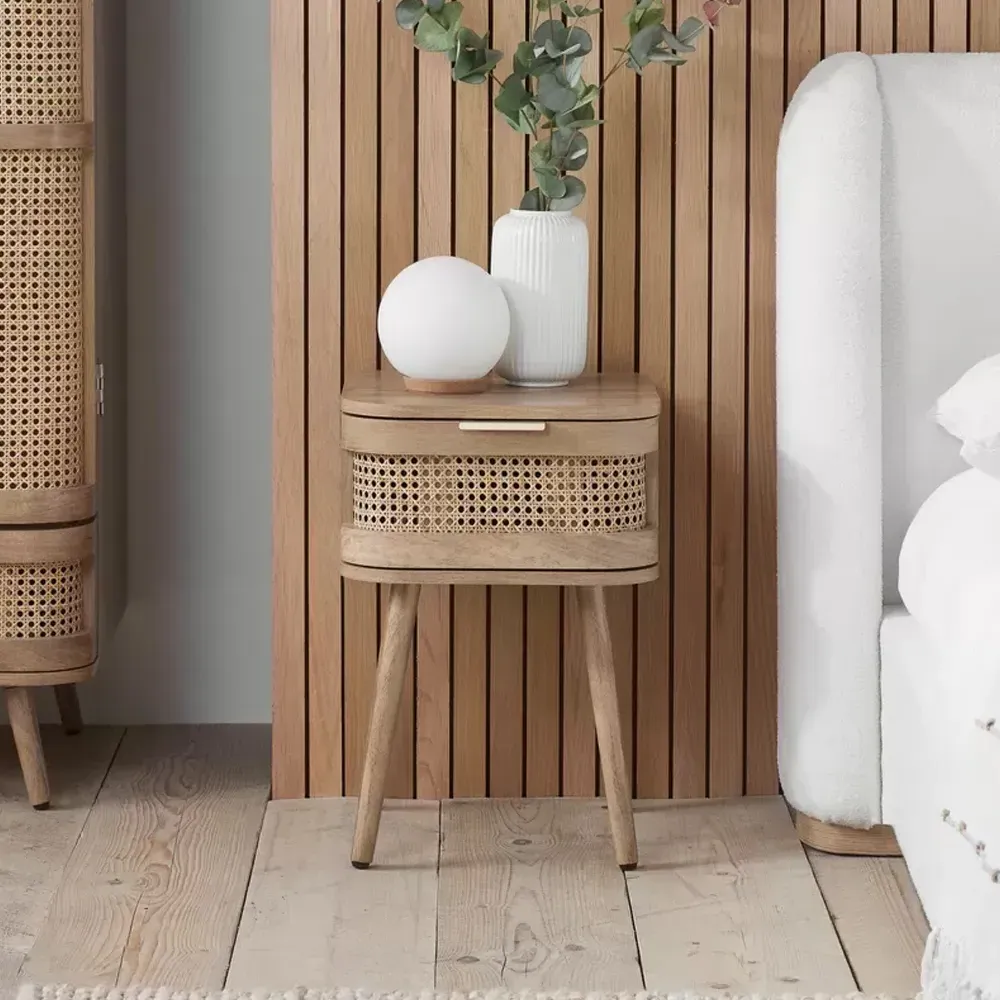Nixa Bedside Cabinet with 1 Drawer - Oak, MDF product